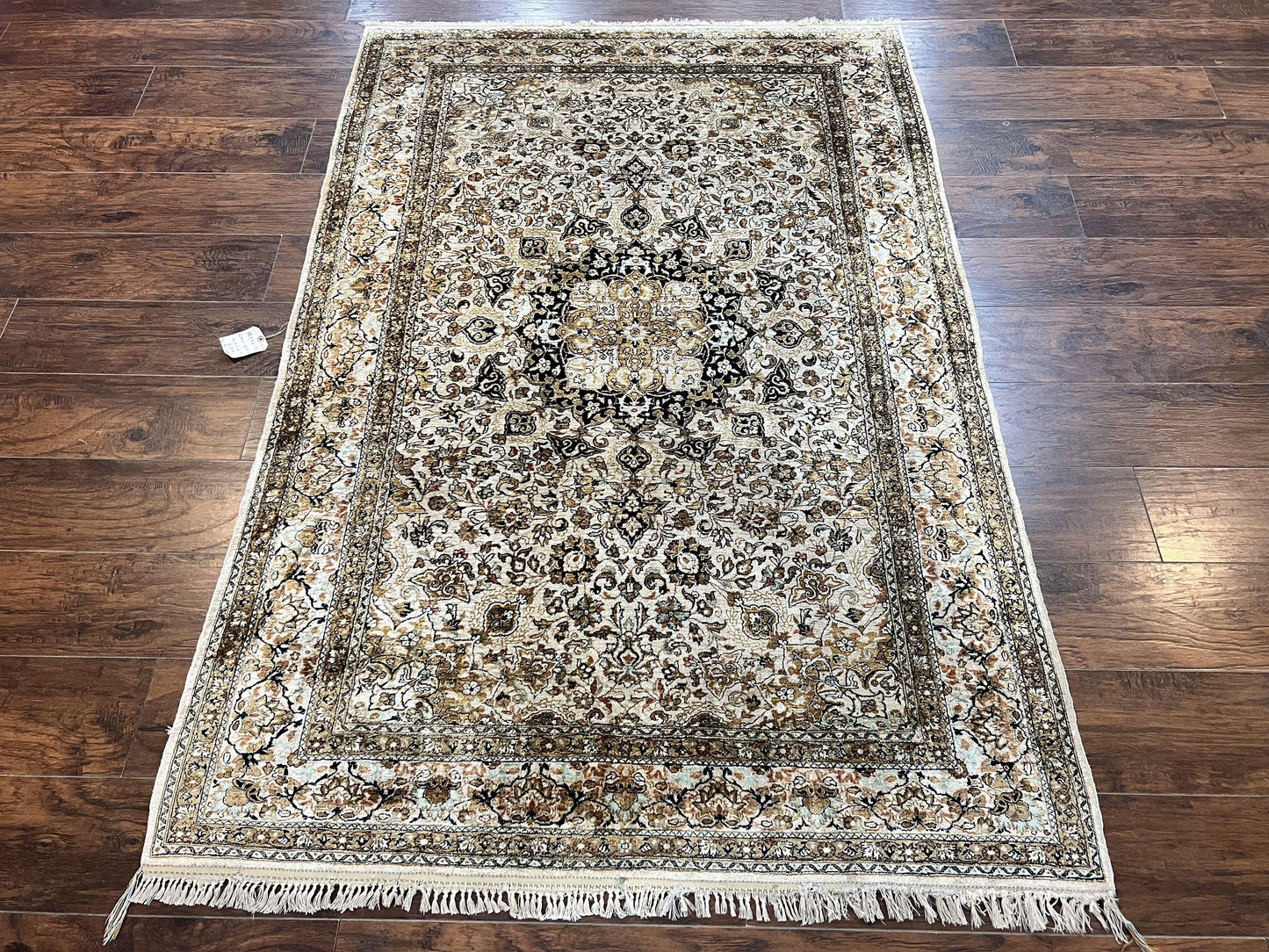 Persian Qum Silk Rug, Floral Medallion, Very Fine 60 Raj 475 KPSI, Handmade Hand Knotted Oriental Carpet, Silk on Silk