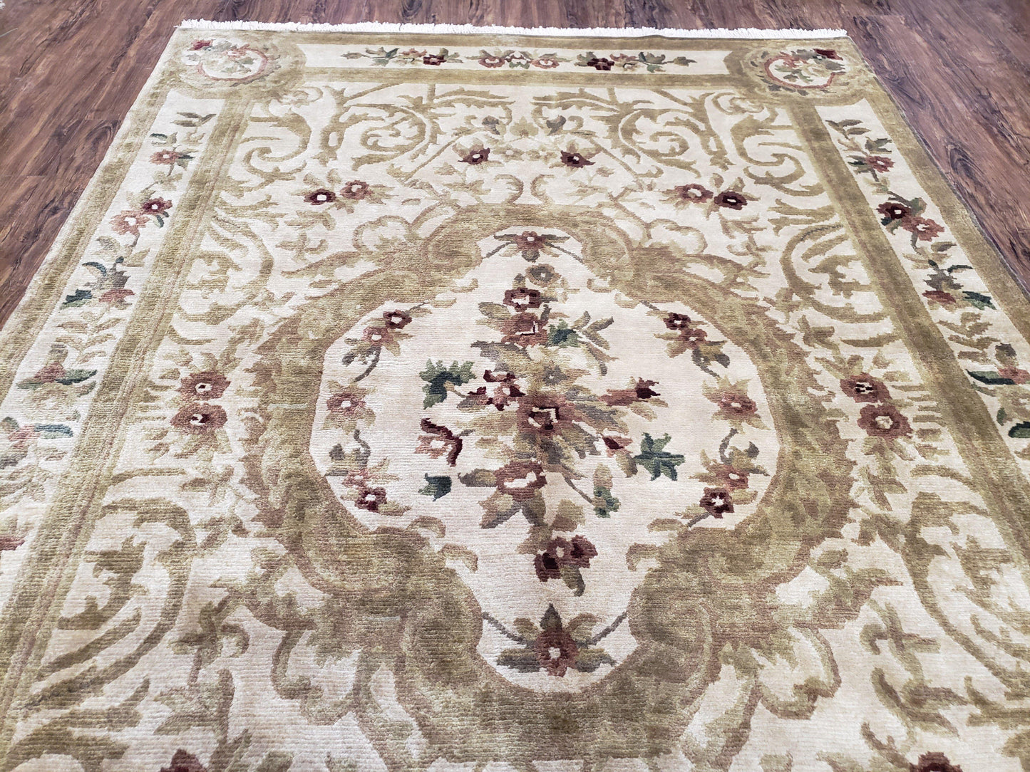 Vintage Nepali Tibetan Aubusson Rug 6x9, Wool Hand-Knotted Cream Beige Carpet, Leaves & Floral Pattern 6 x 9 Soft Area Rug Home Office Rug