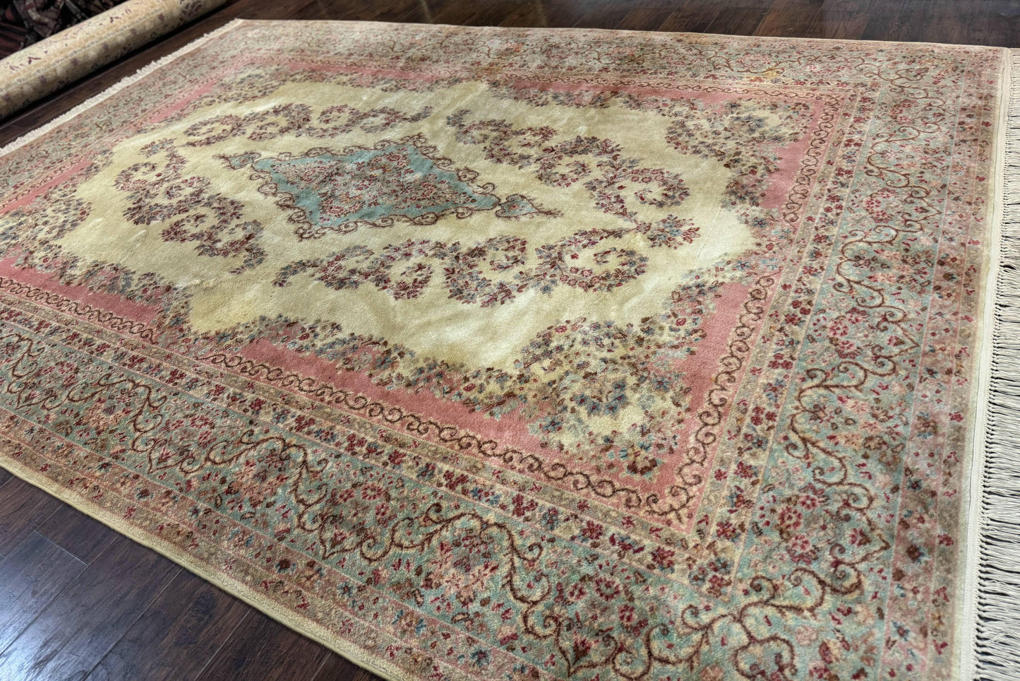 Karastan Kirman Rug Wool 8 By 12 Pastel Ivory Vintage Carpet Discontinued