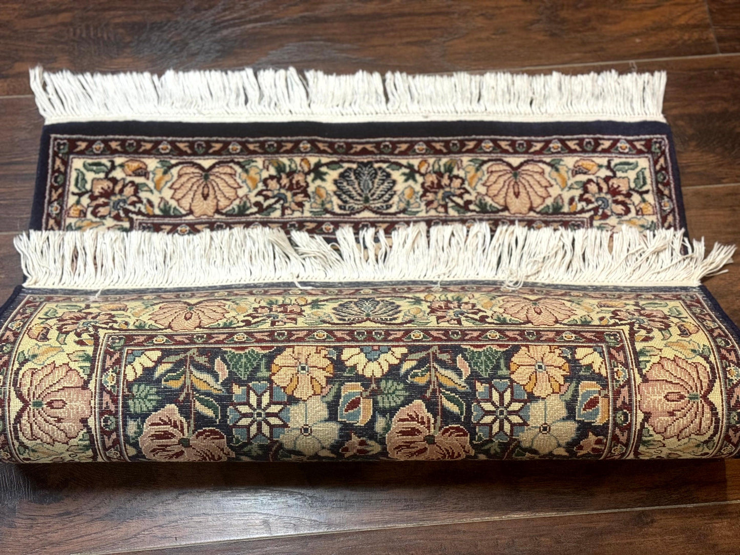 Square Pak Persian Small Rug 2.7 x 2.7, William Morris Design, Dark Green, Floral, Handmade