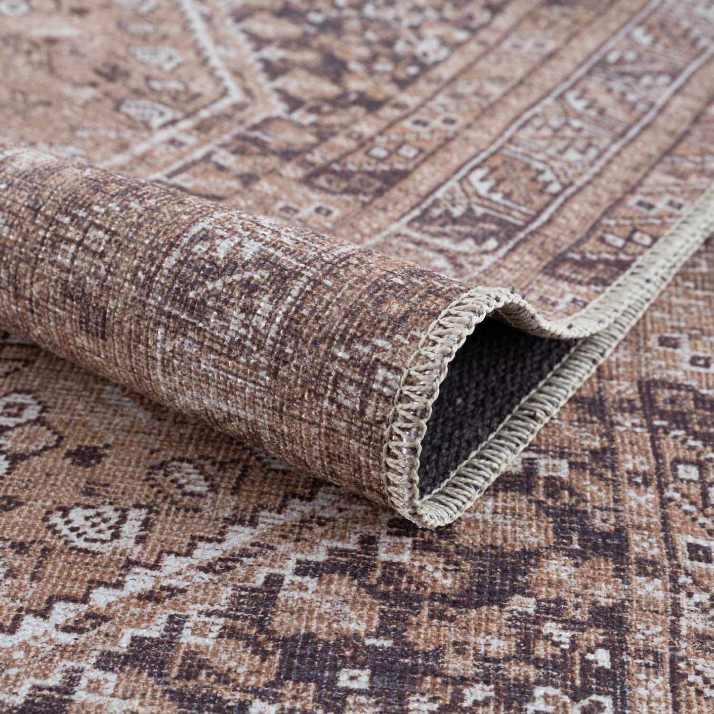 Washable Flat Pile Rug - Durable Barny Brown Home Décor