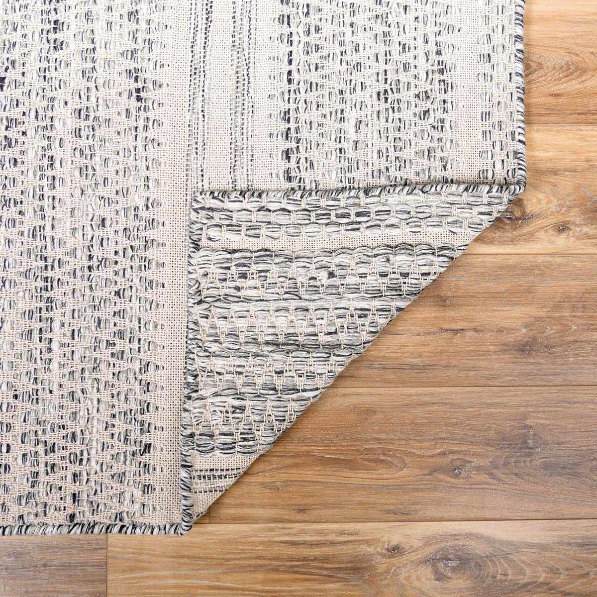 Handcrafted Arabi Wool Area Rug - Durable Stylish Home Decor
