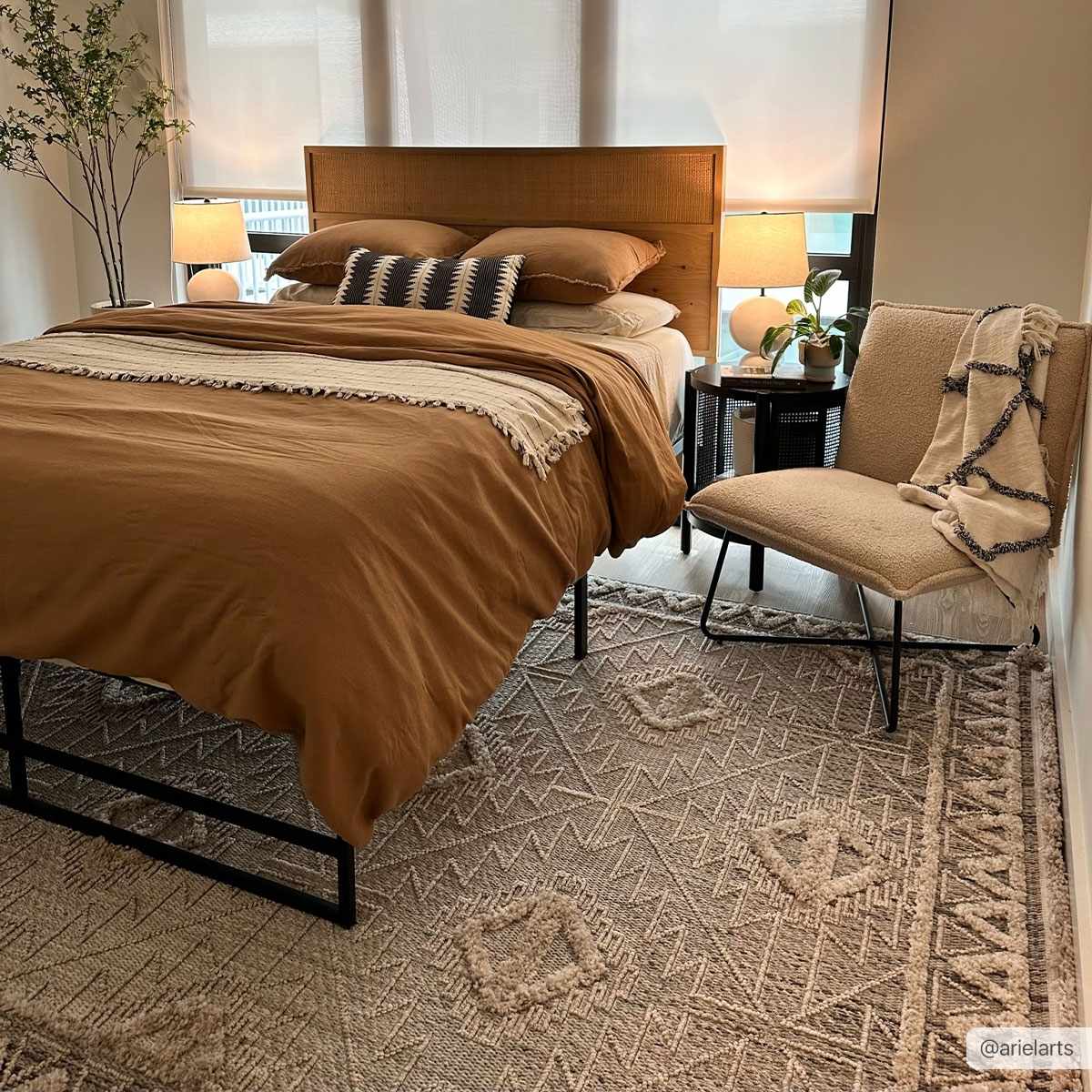 Rustic High-Low Pile Area Rug - Cozy Home Decor Accent