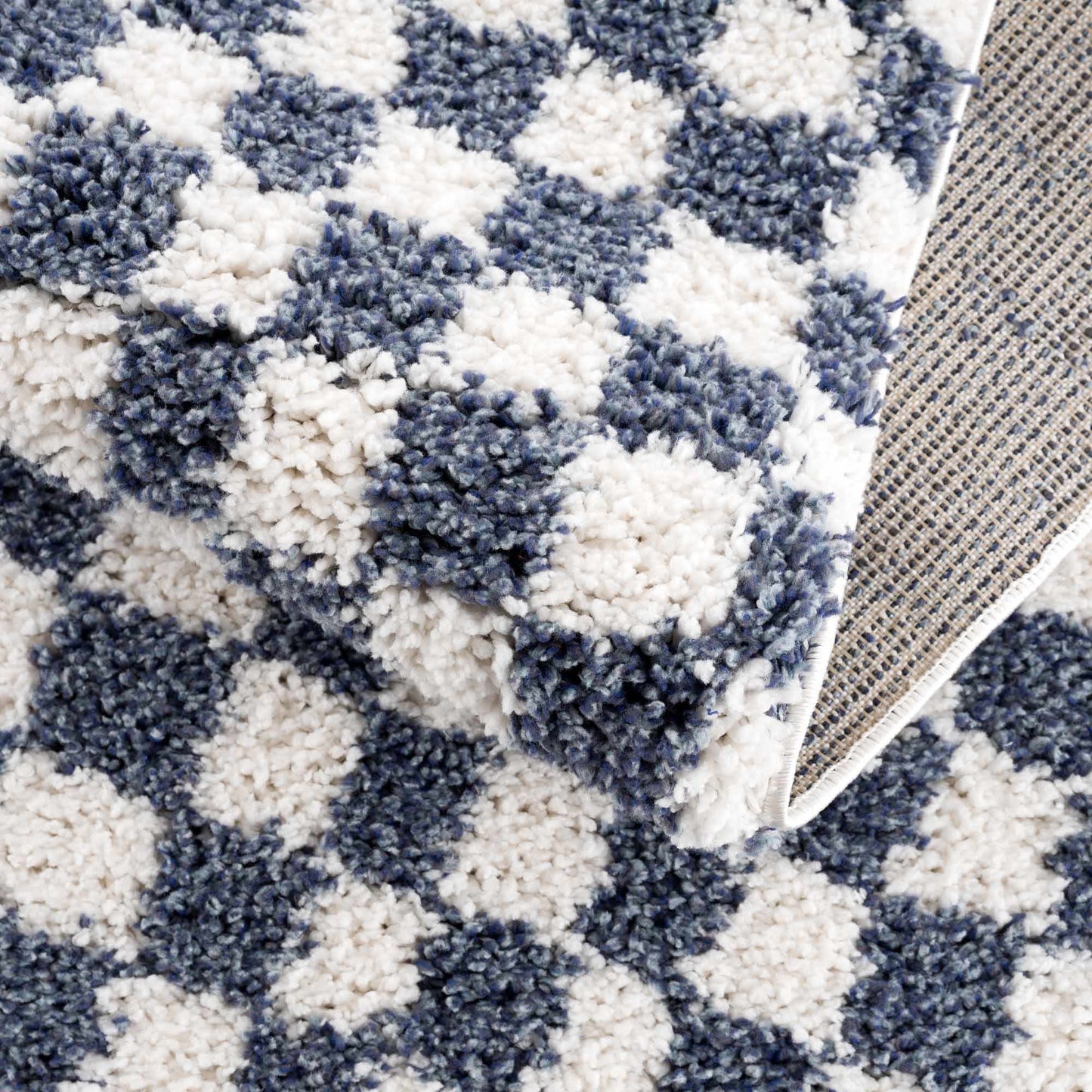 Blue White Checkered Area Rug - Stylish Home Decor Accent