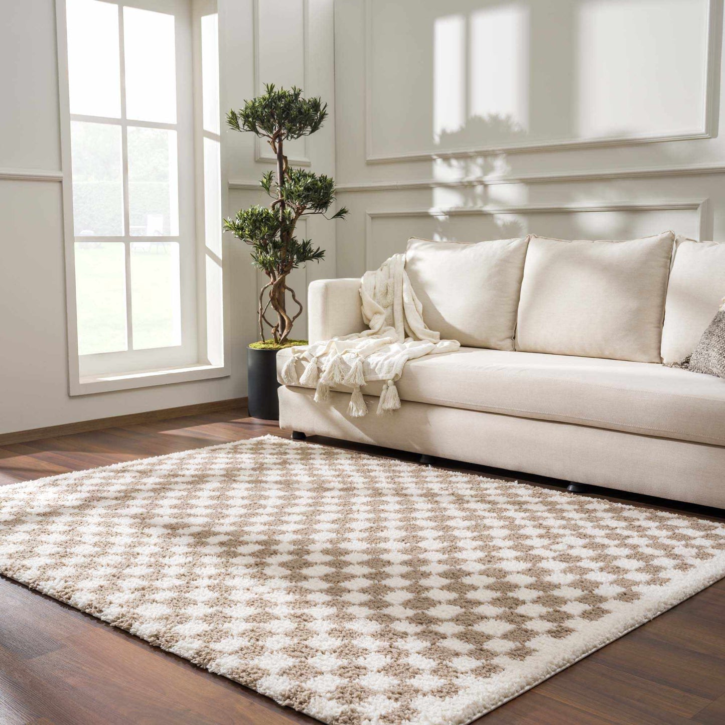 Light Gray Taupe Checkered Area Rug - Modern Living Room Decor