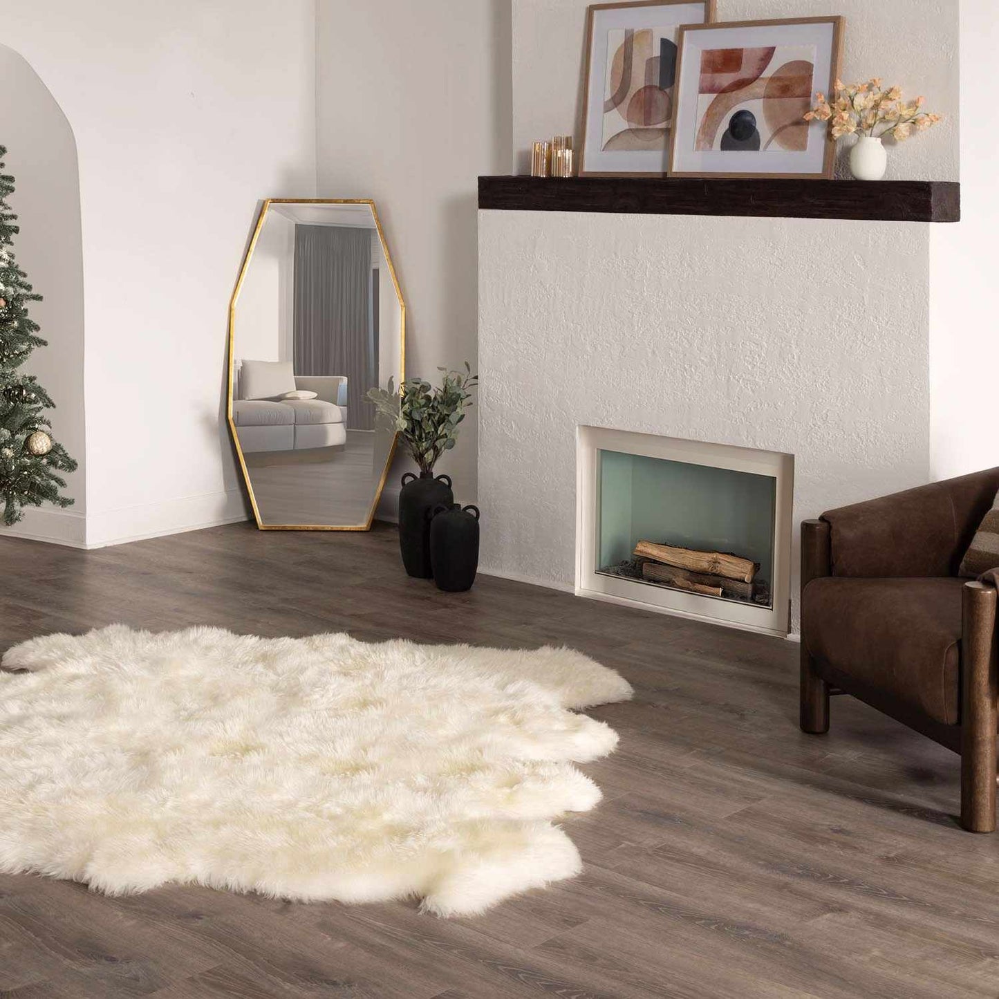 Soft White Sheepskin Rug - Premium Cozy Home Décor