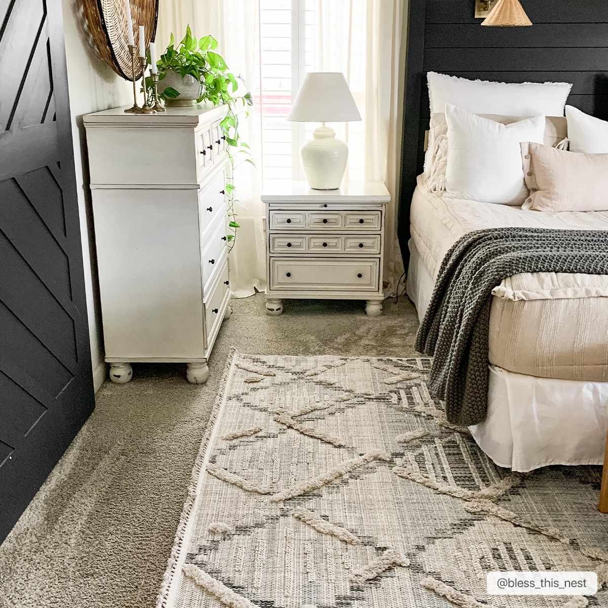 Rustic High-Low Area Rug - Cozy Home Décor Accent