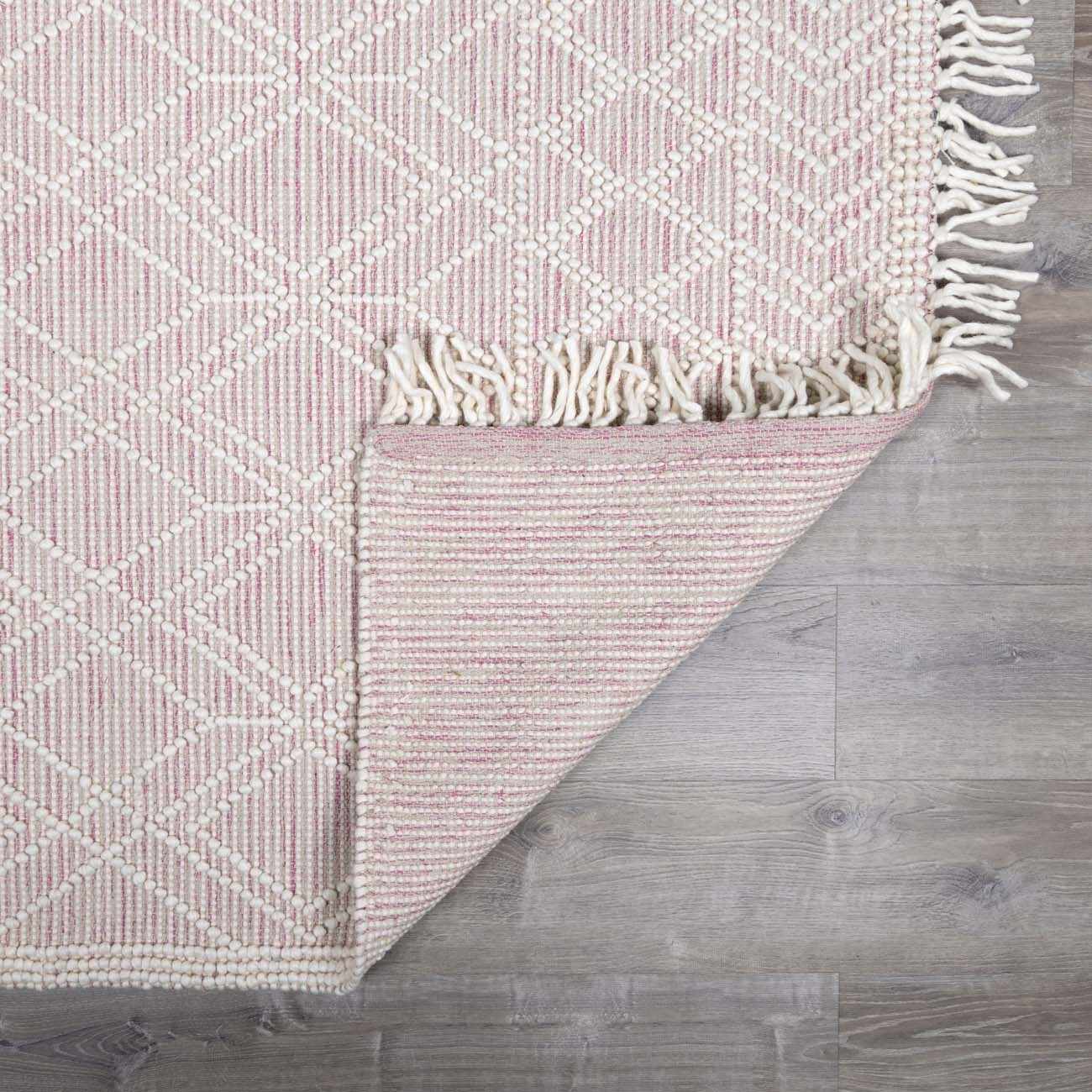 Soft Pink Wool Area Rug - Cozy Stylish Home Décor