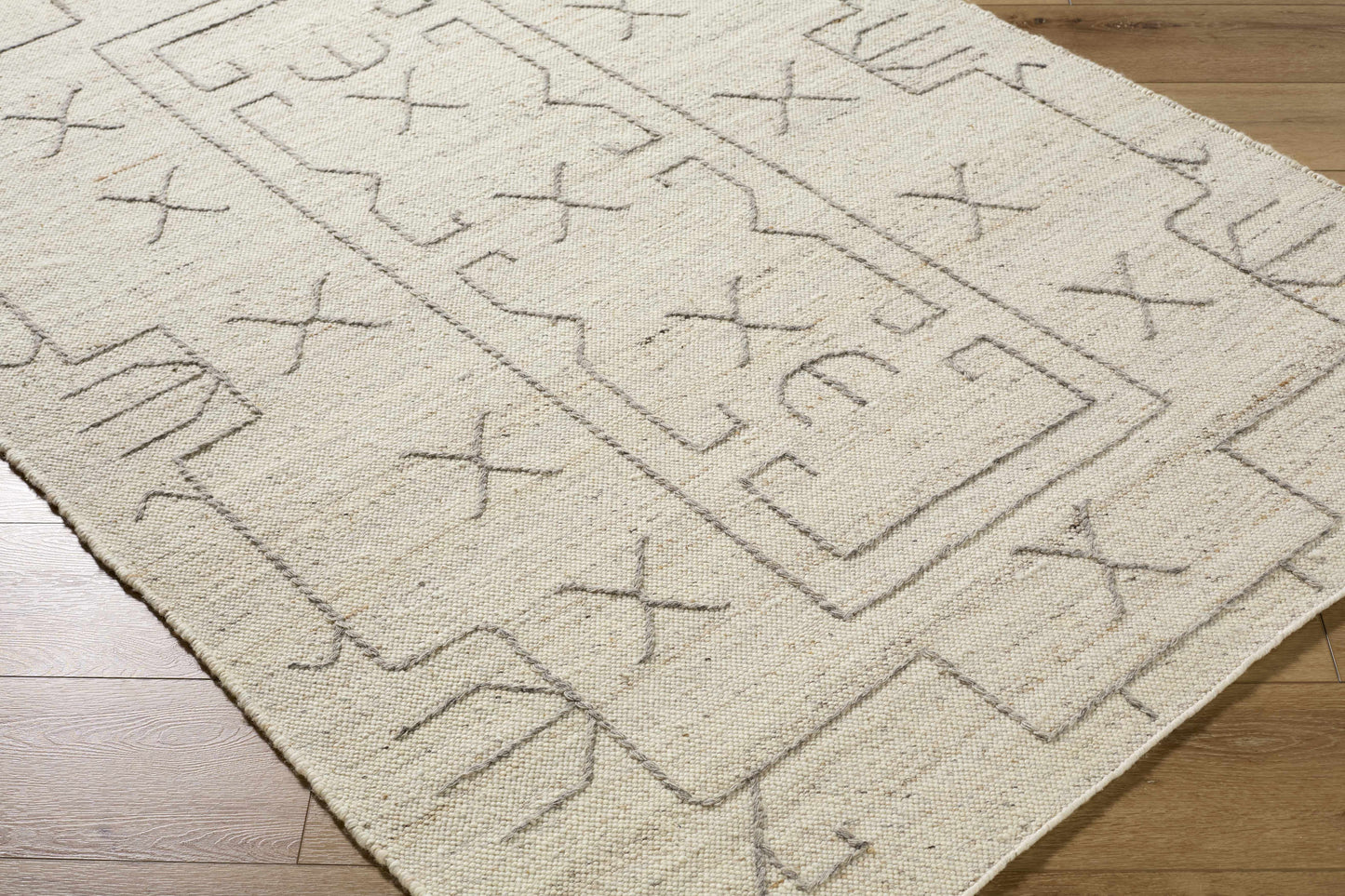 Chanda Area Rug - Soft Modern Cozy Design for Living Spaces
