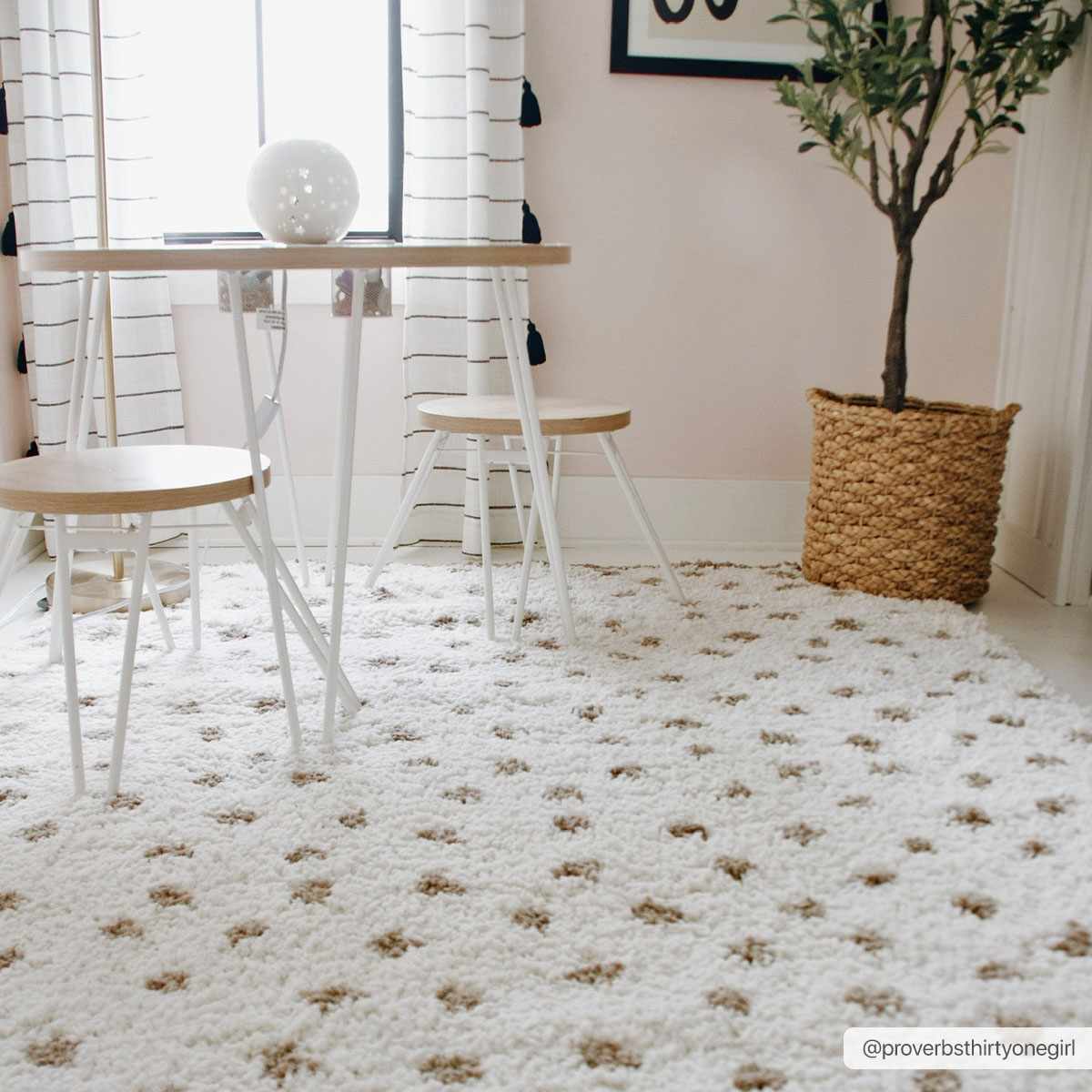 Cream Brown Dotted Plush Area Rug - Cozy Home Decor