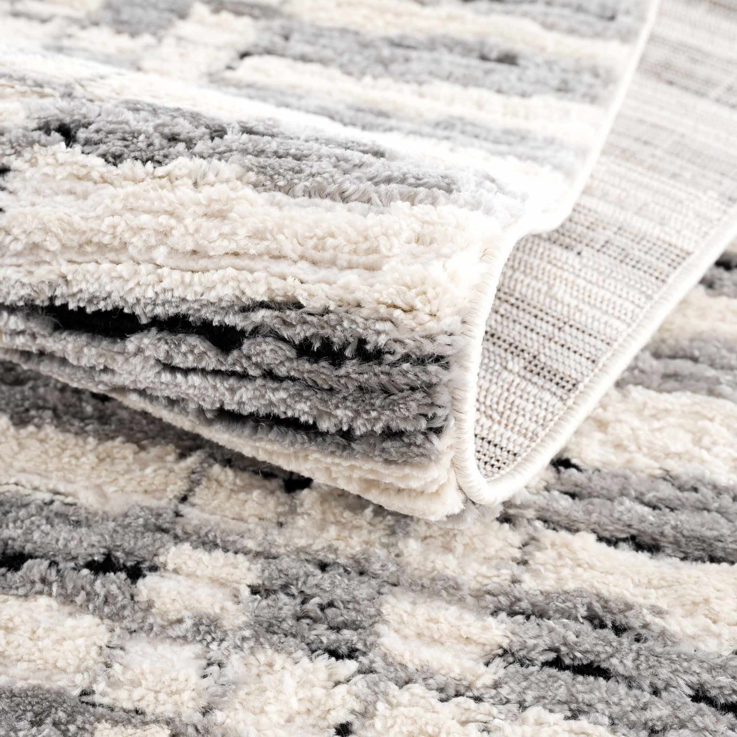 Nava Area Rug - Modern Geometric Living Room or Bedroom Decor