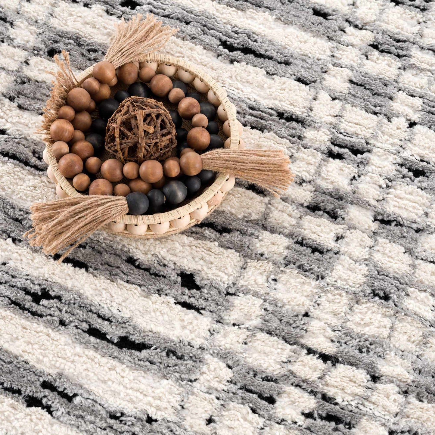 Nava Area Rug - Modern Geometric Living Room or Bedroom Decor