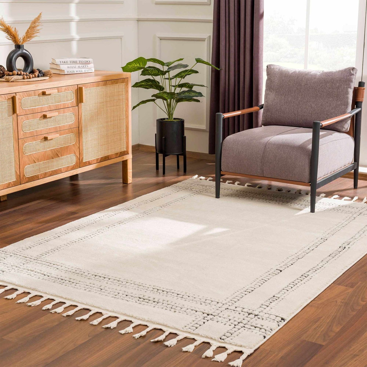 Modern Geometric Area Rug - Black and White Stylish Home Décor
