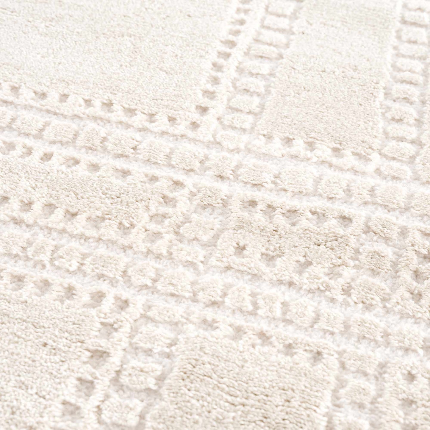 Ivory Carved Area Rug - Elegant Modern Ryuu Design