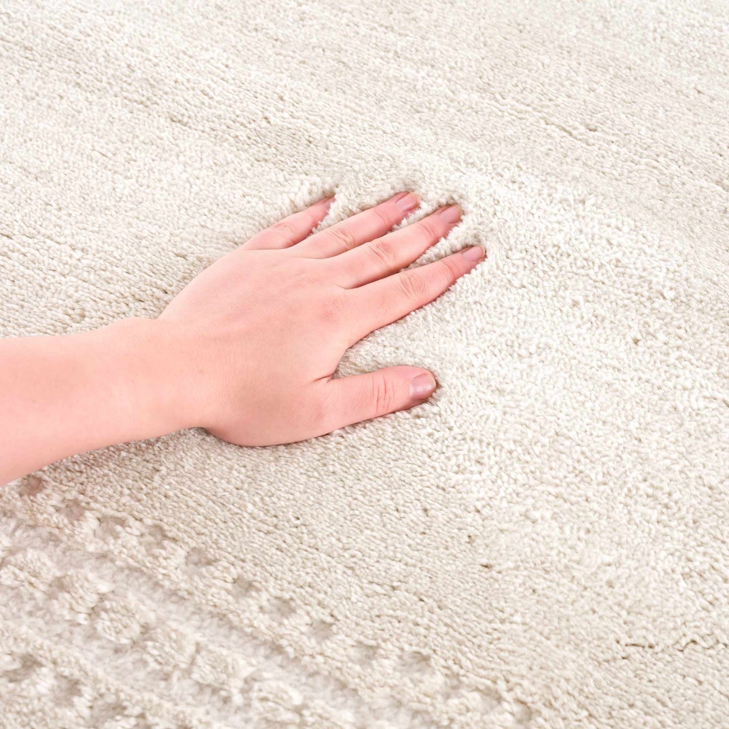 Ivory Carved Area Rug - Elegant Modern Ryuu Design