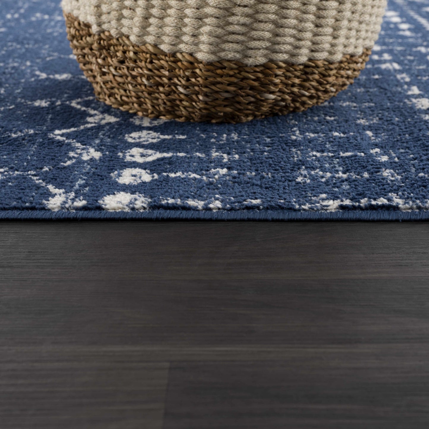 Tigrican Navy Area Rug - Elegant Modern Home Décor Rug