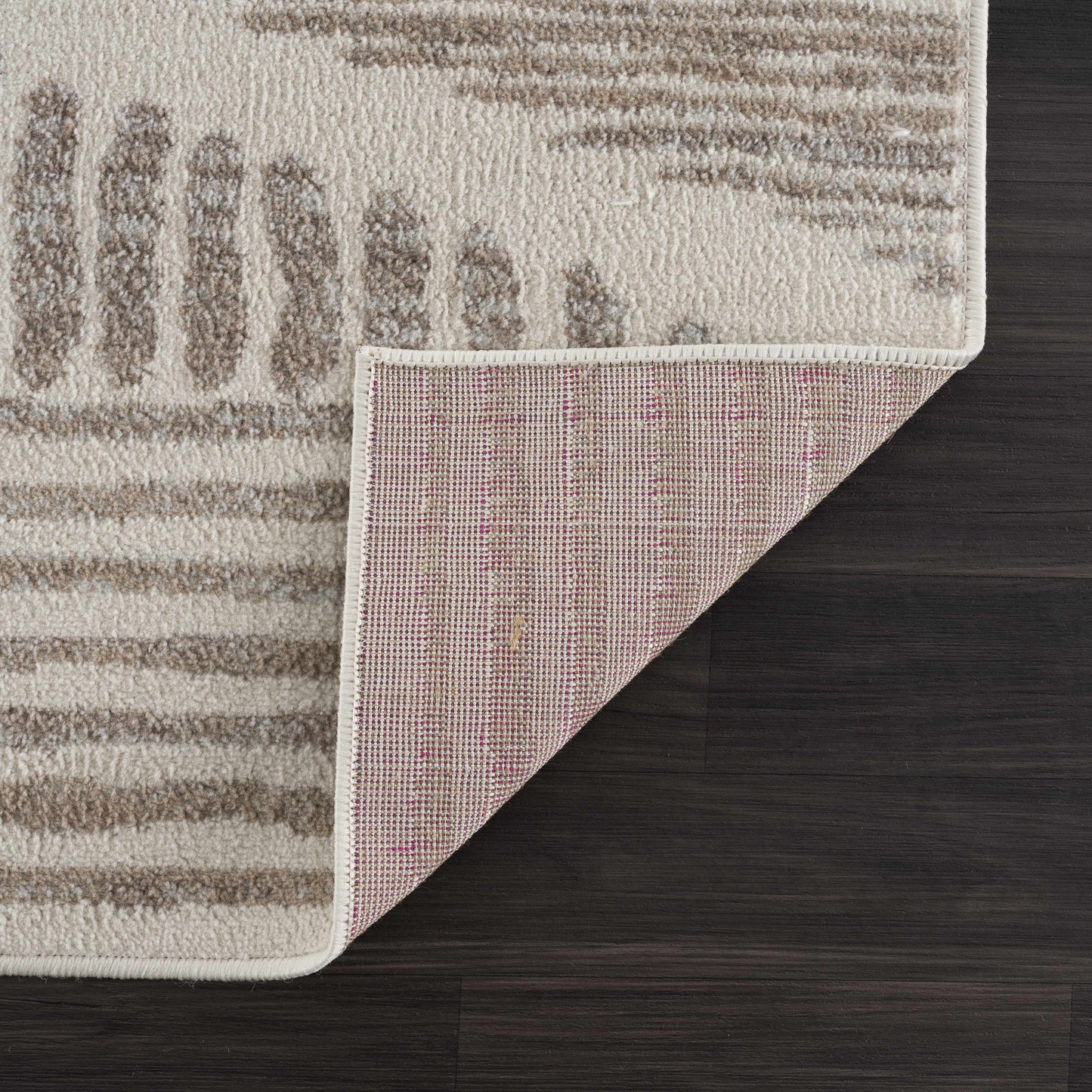 Beige Area Rug - Elegant Neutral Floor Decor for Modern Spaces