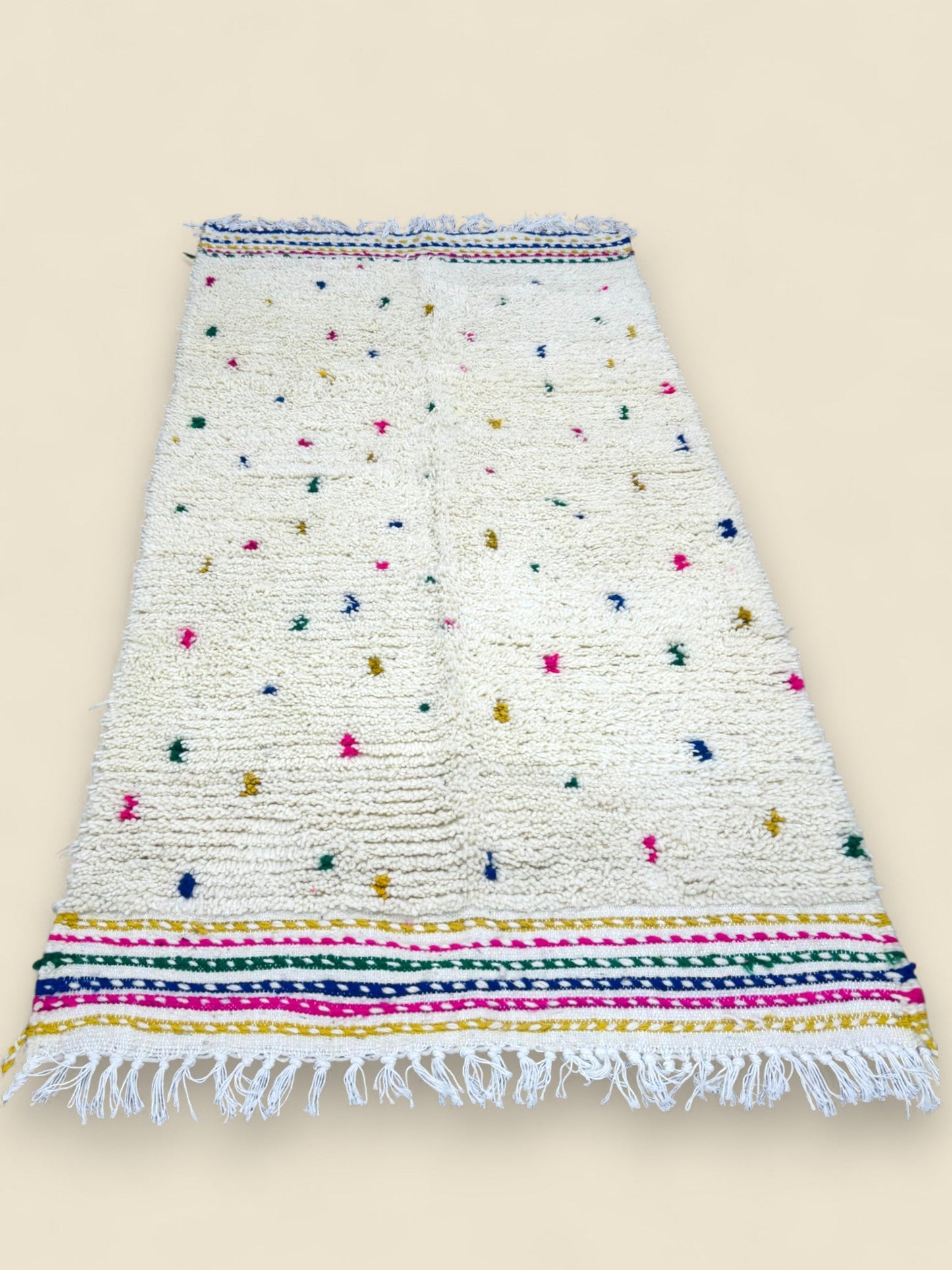 Moroccan Wool Berber Rug – Dihya Tribal Design with Fringe