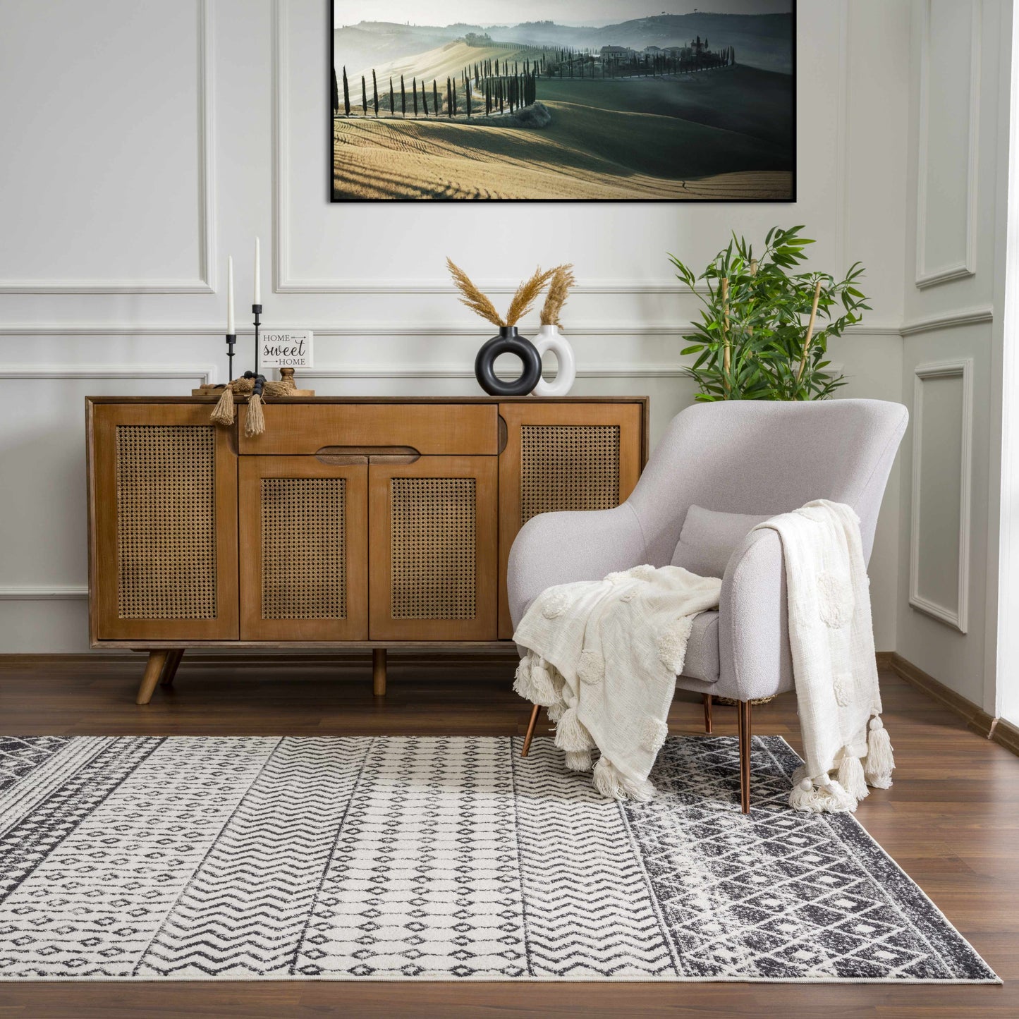 Moroccan Constantin Rug - Elegant Handcrafted Design for Cozy Spaces