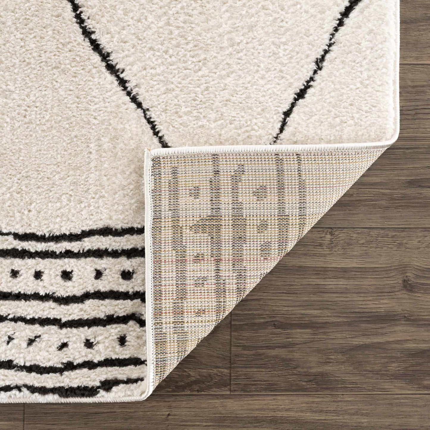 Geometric Area Rug - Black White Modern Home Decor