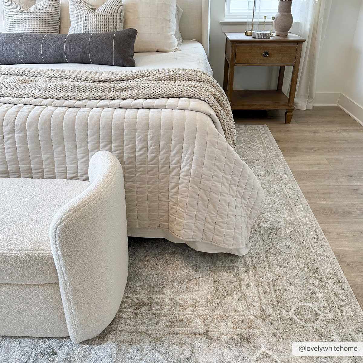 Gael Design Washable Flat Pile Rug - Stylish Modern Home Decor