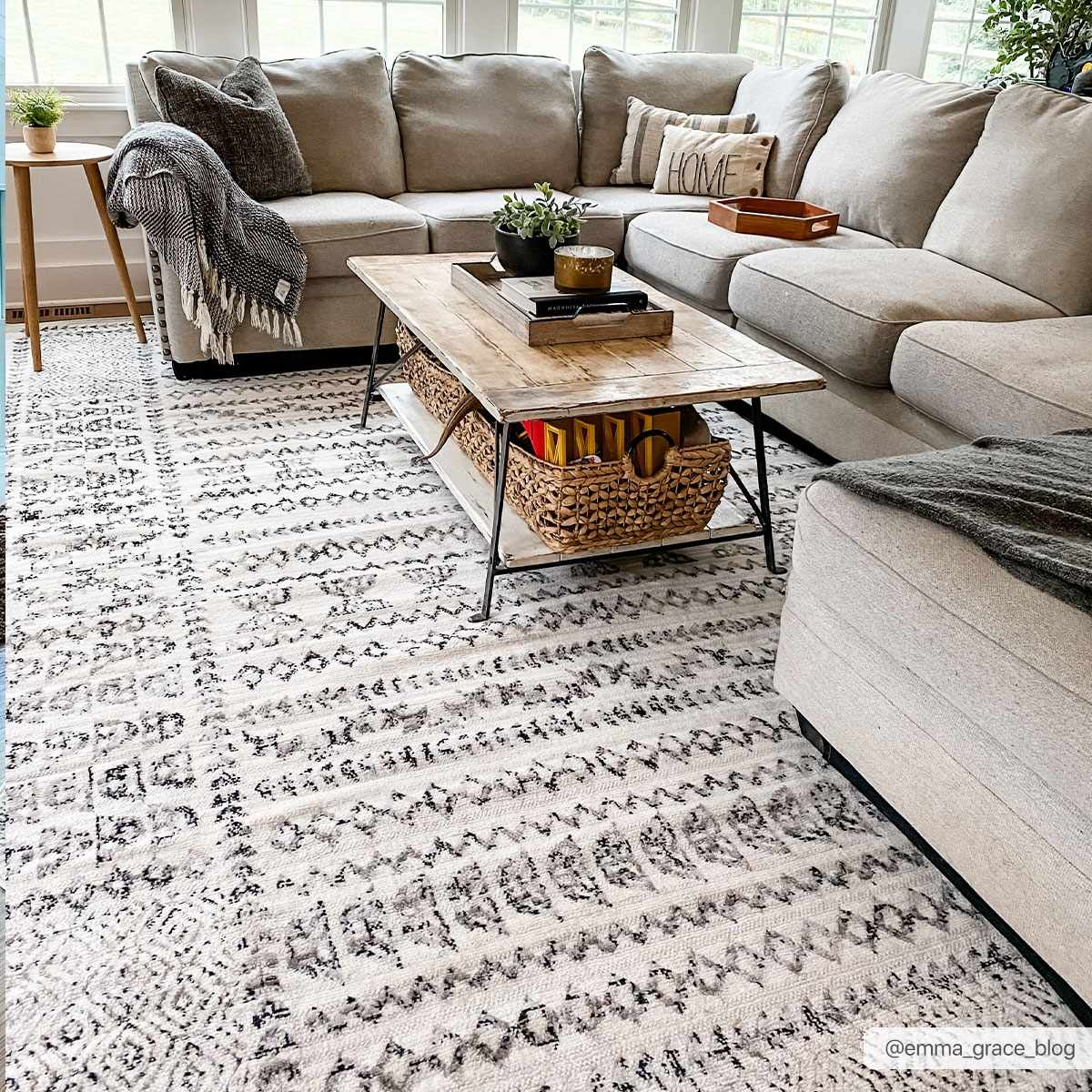 Cozy Modern Greig Area Rug - Living Room Bedroom Décor