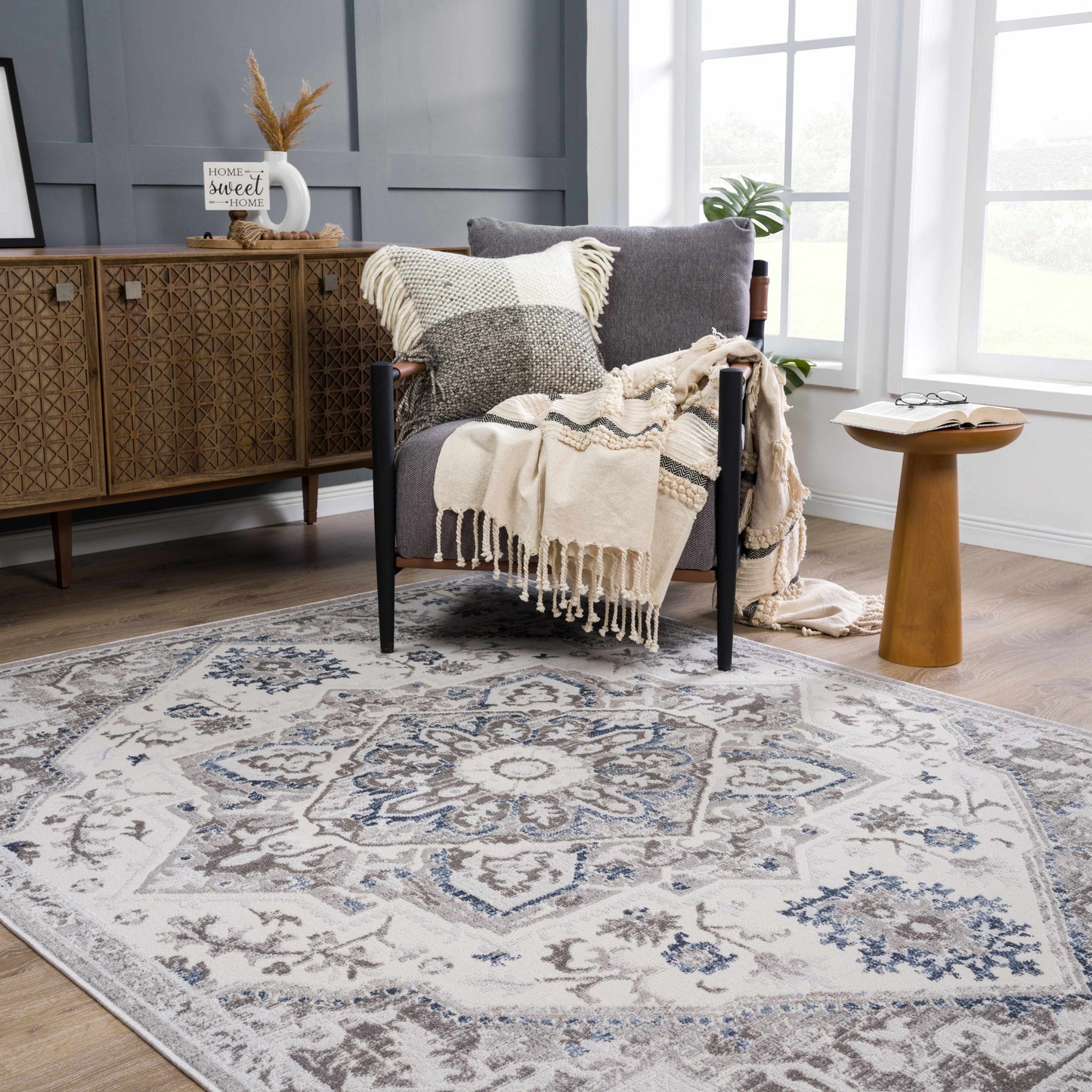 Geometric Area Rug - Elegant Modern Home Decor