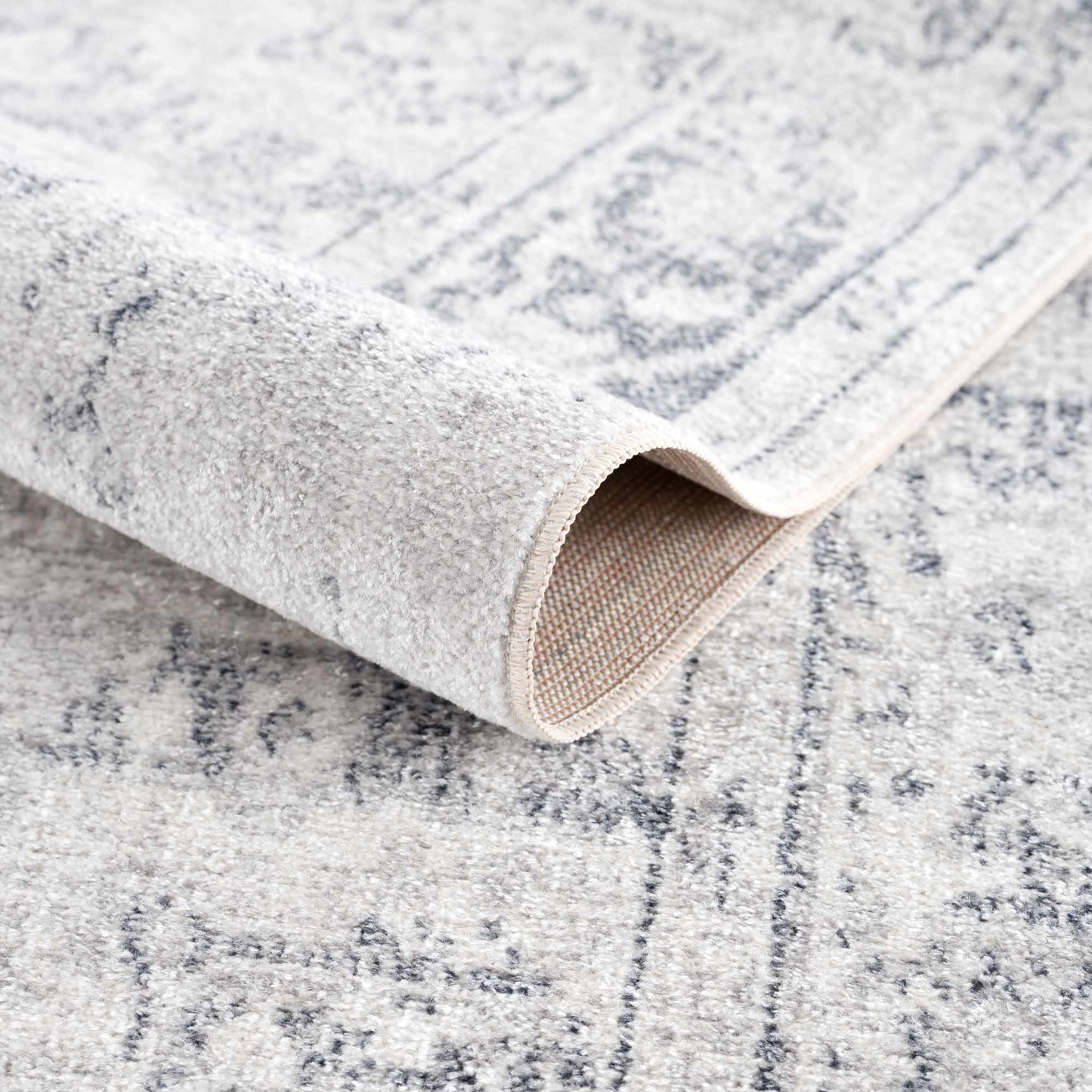 Washable Flat Pile Rug - Stylish Durable Home Decor in Akram Antrasit