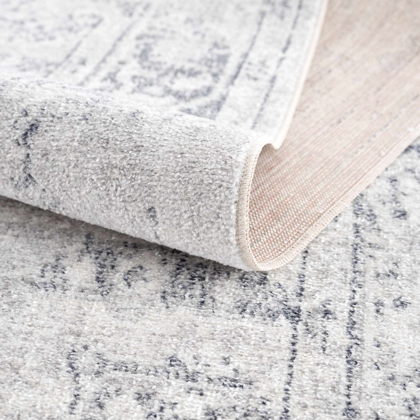 Washable Flat Pile Rug - Stylish Durable Home Decor in Akram Antrasit