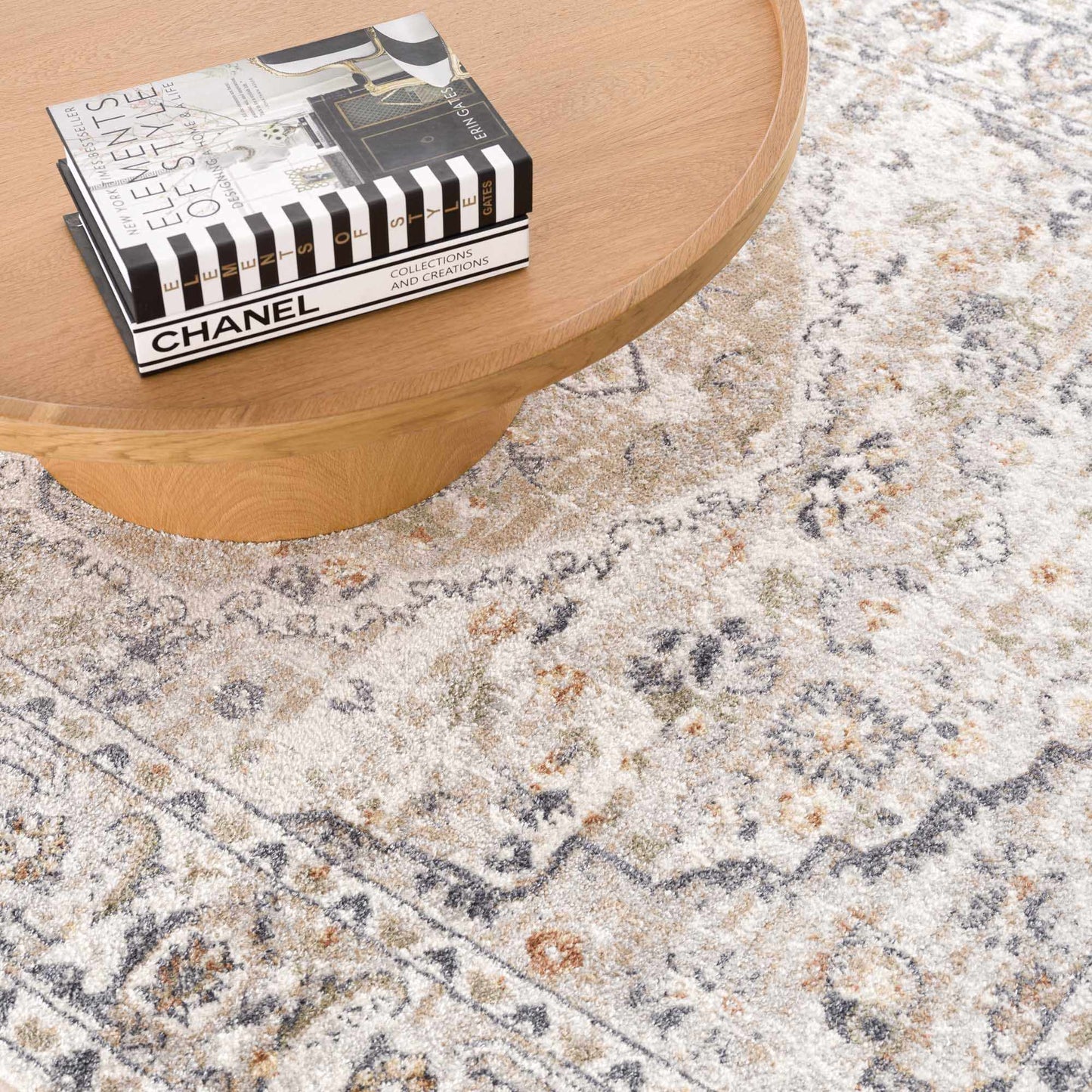 Washable Cream Flat Pile Rug - Soft Stylish Area Rug for Home Decor