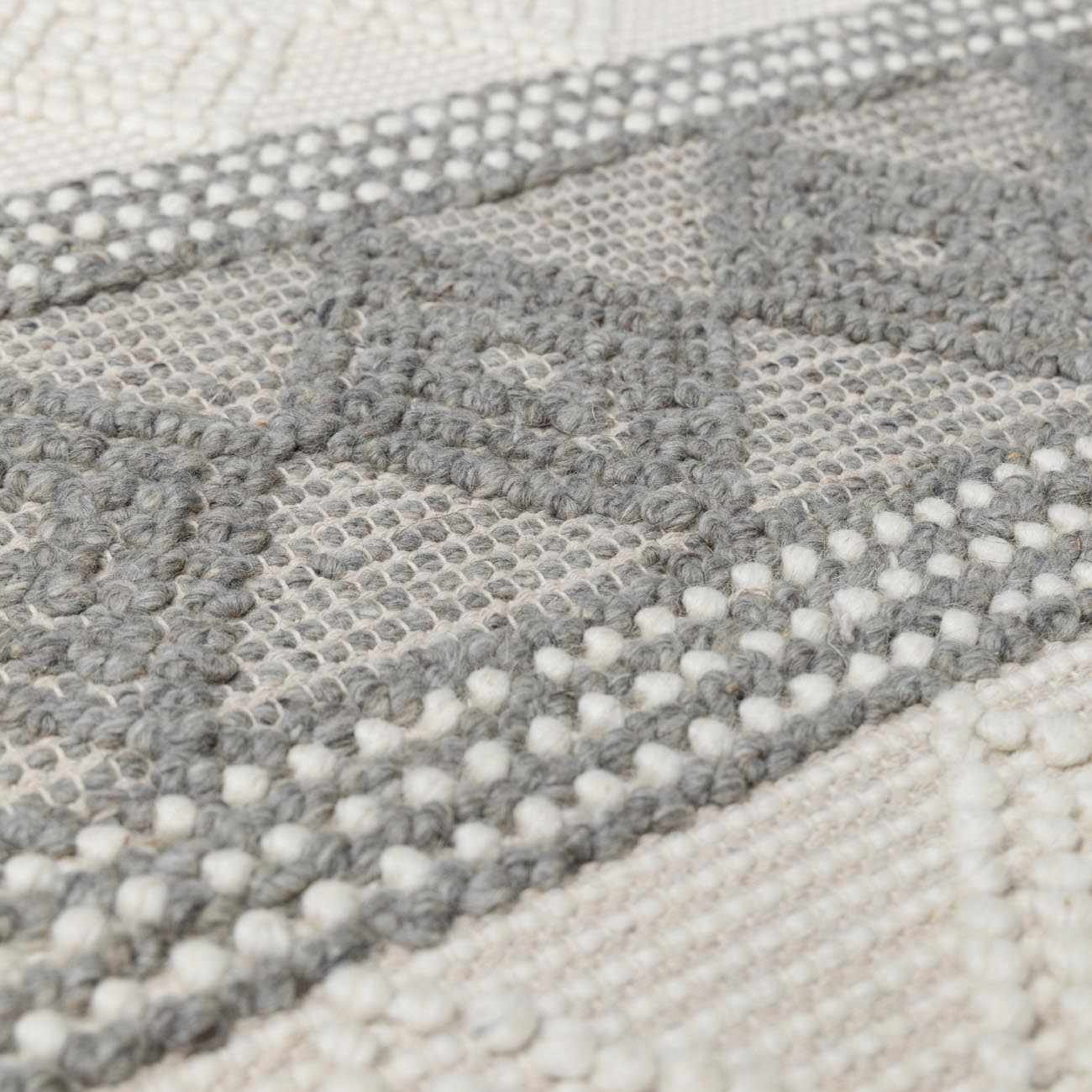 Mineola Wool Area Rug - Soft Durable Stylish Floor Covering