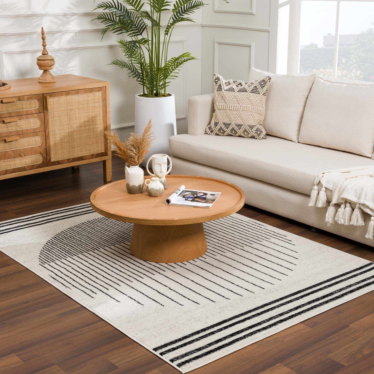 Angus Black White Geometric Area Rug - Modern Home Décor