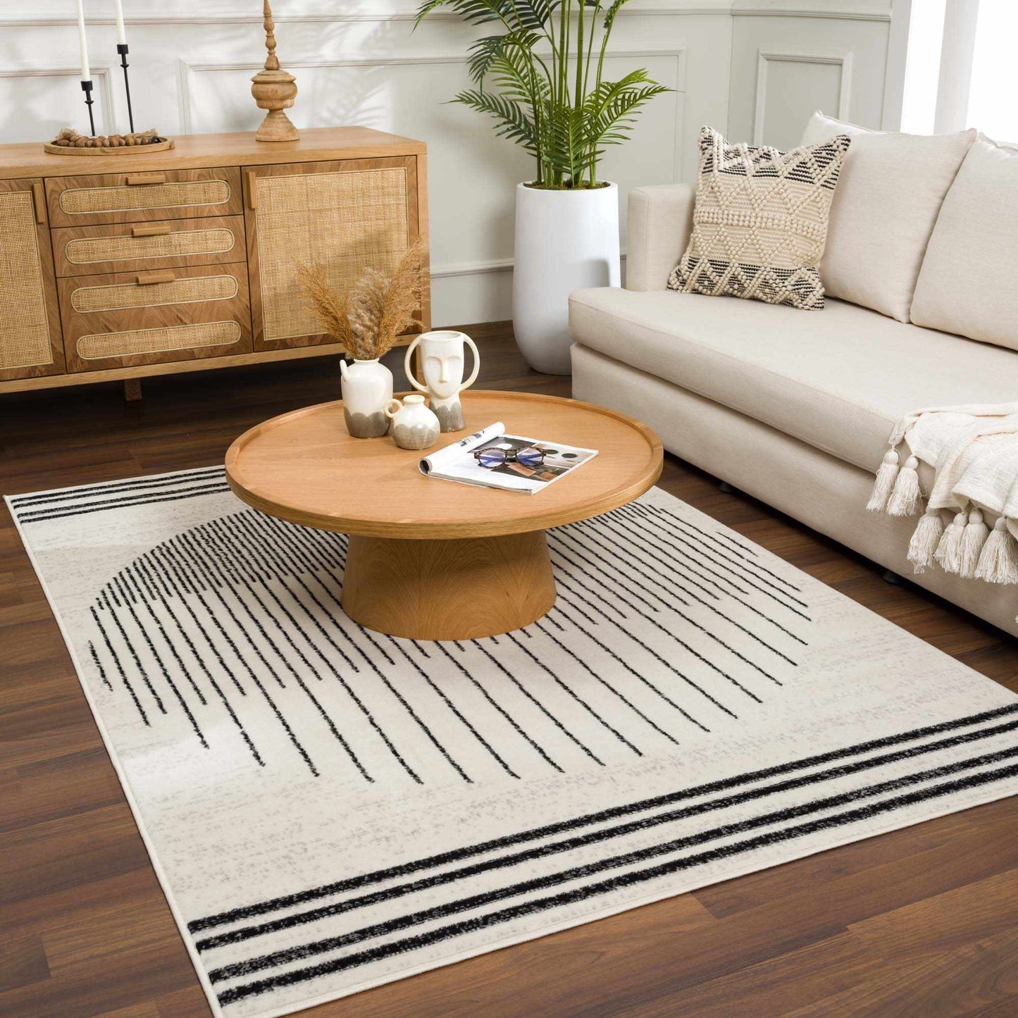 Angus Black White Geometric Area Rug - Modern Home Décor