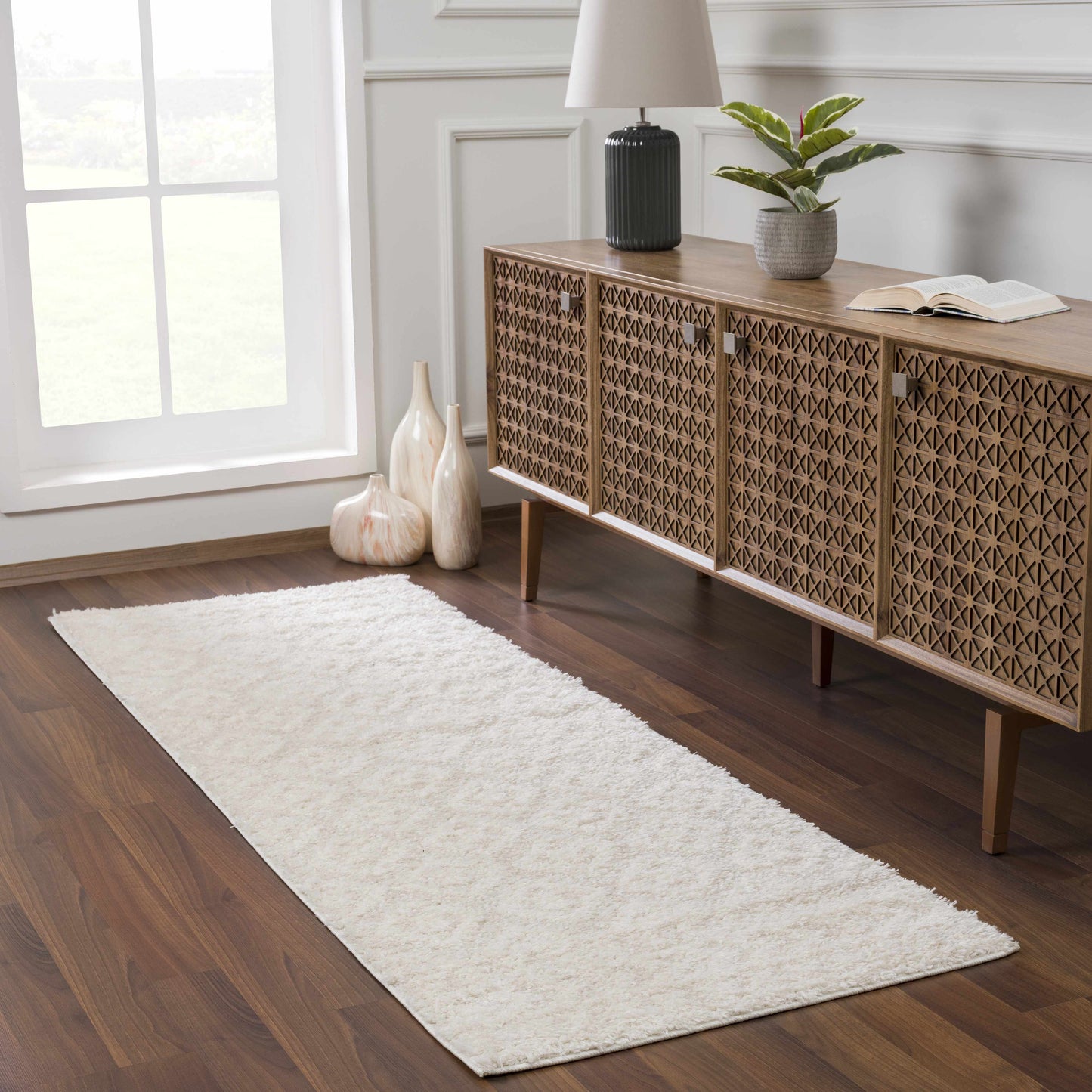 Plush Cream Diamond Area Rug - Cozy Home Decor Rug