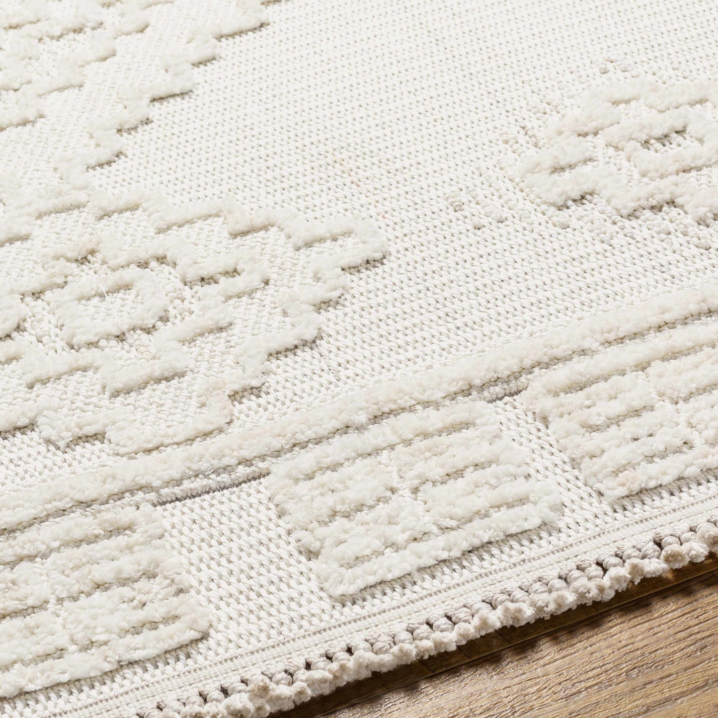 Rustic Area Rug - High-Low Design for Cozy Home Decor