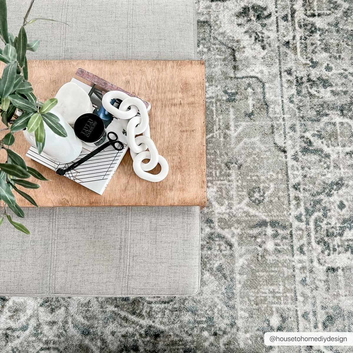 Washable Blue Flat Pile Rug - Stylish Durable Home Decor