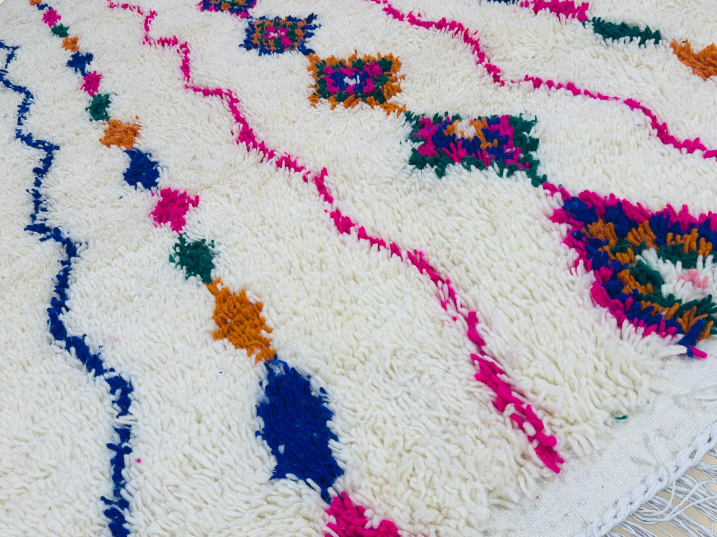 Moroccan Wool Area Rug – Tiziriwen Tribal Design