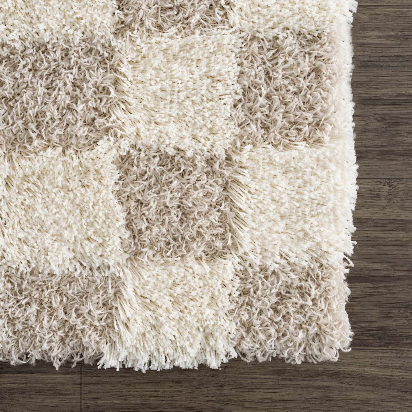 Light Brown Checkered Area Rug - Cozy Home Decor Accent