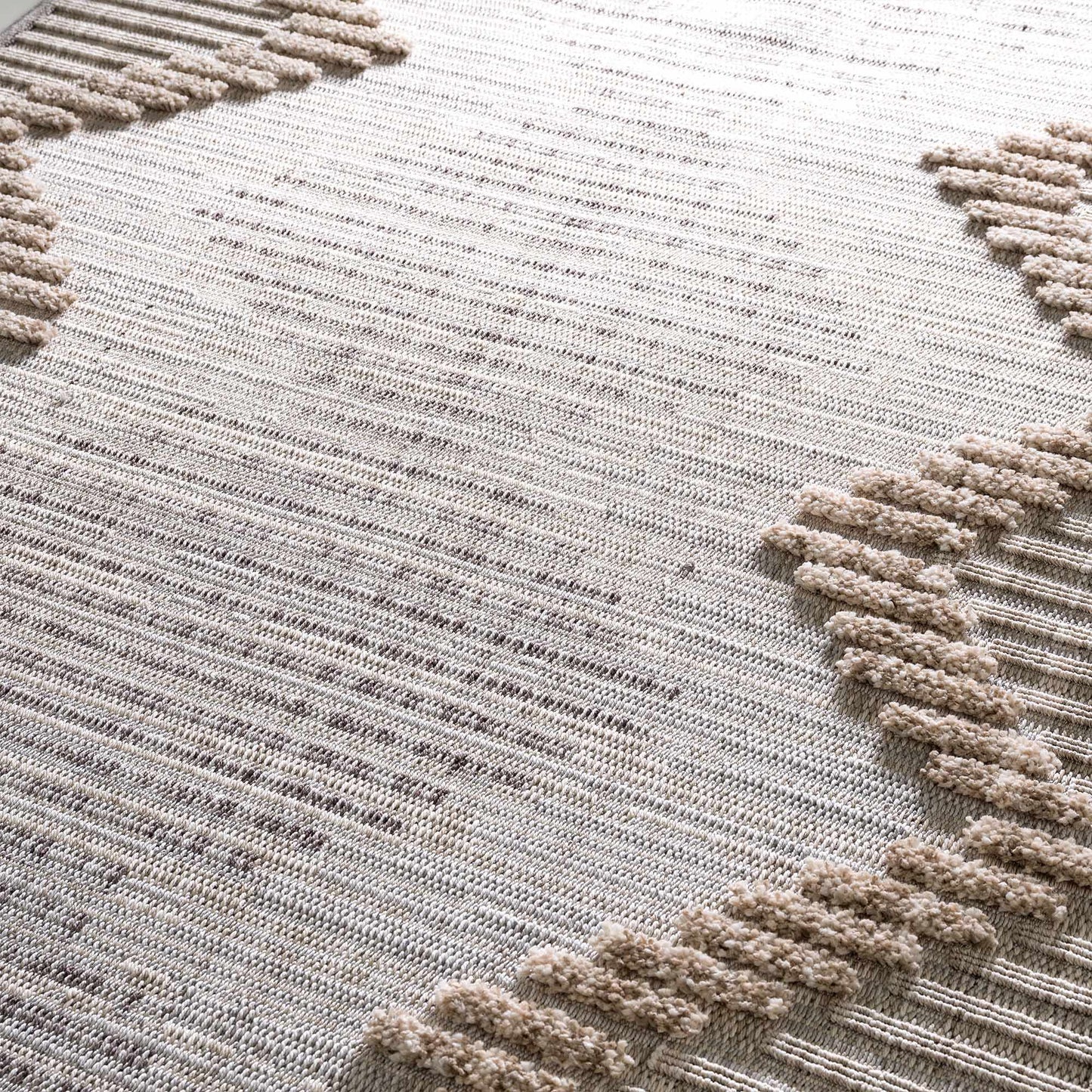 Rustic High-Low Area Rug - Maulawin Collection for Cozy Home Decor