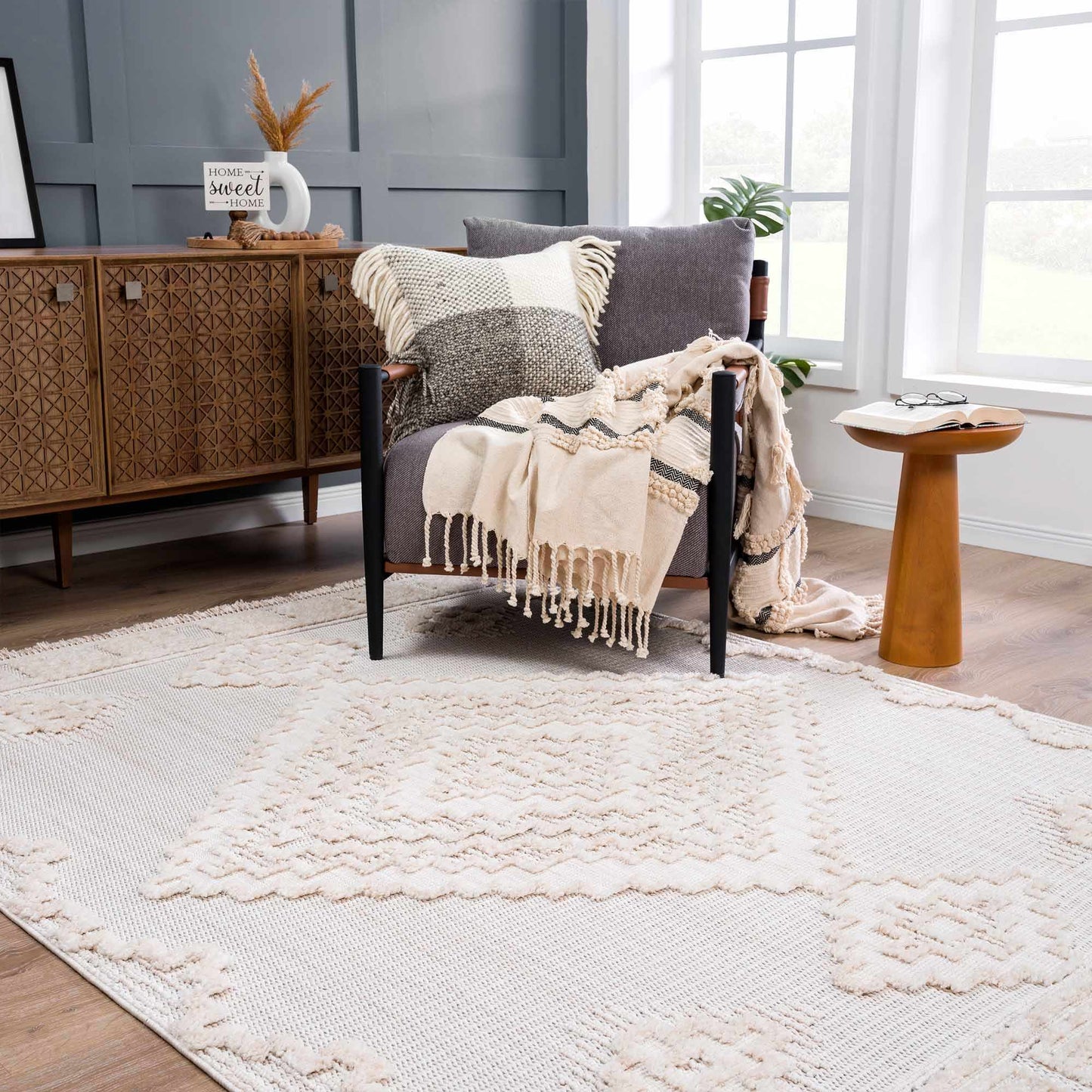 Rustic Area Rug - High-Low Design for Cozy Home Decor