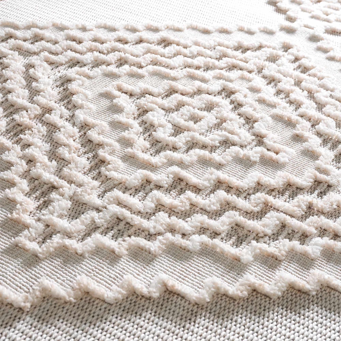 Rustic Area Rug - High-Low Design for Cozy Home Decor