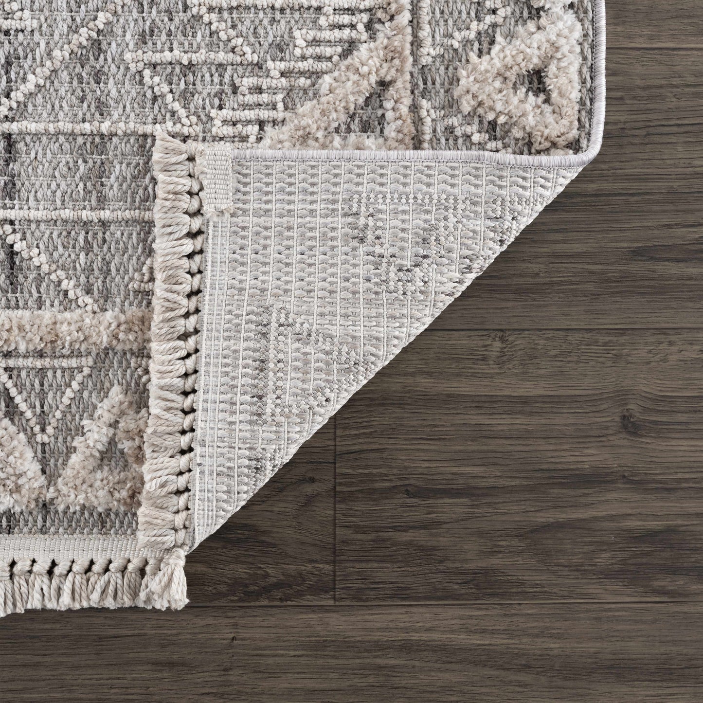 Rustic High-Low Pile Area Rug - Cozy Home Decor Accent