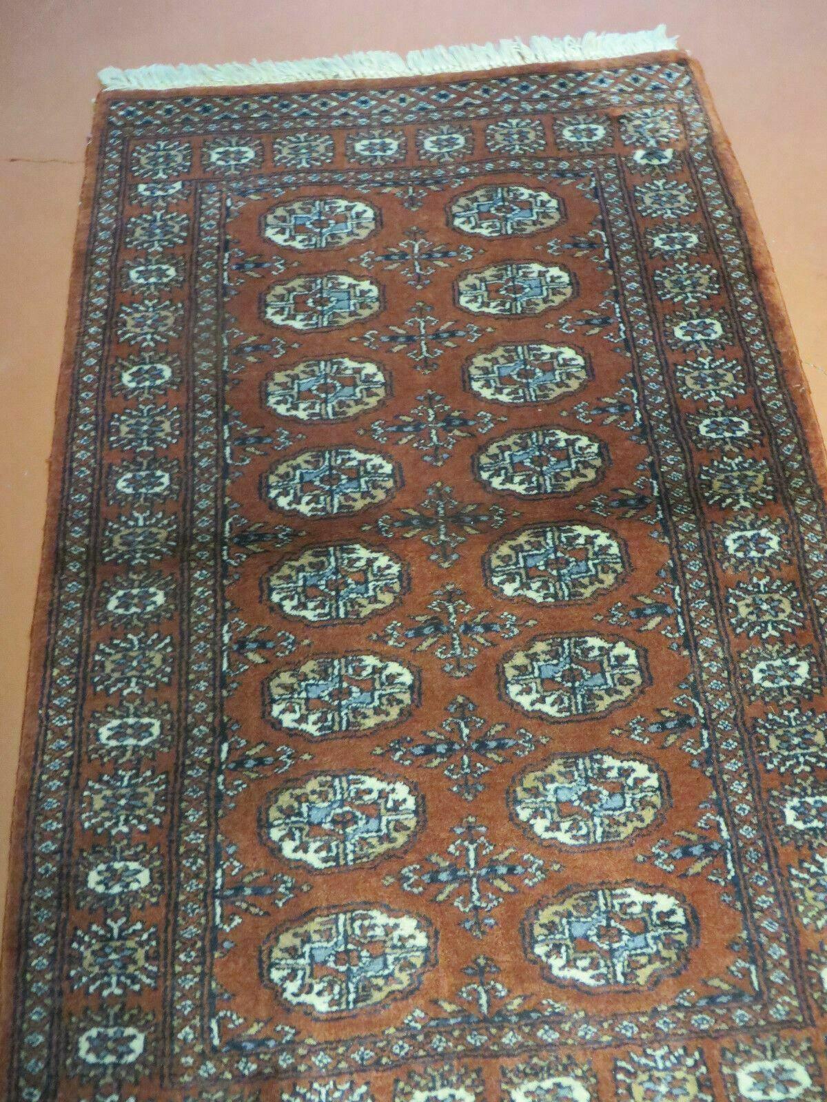 Turkoman Bokhara Wool Rug Vintage Handmade Pakistan 32x49 Fine Weave