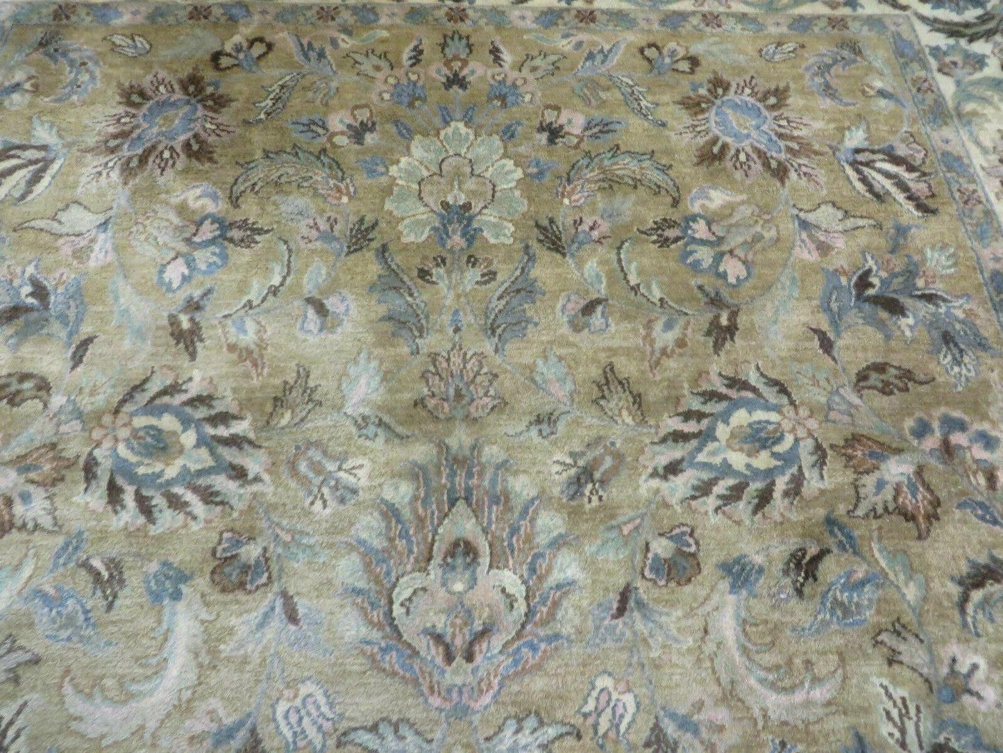 Jaipur Vintage Wool Rug Handcrafted Indian Floral