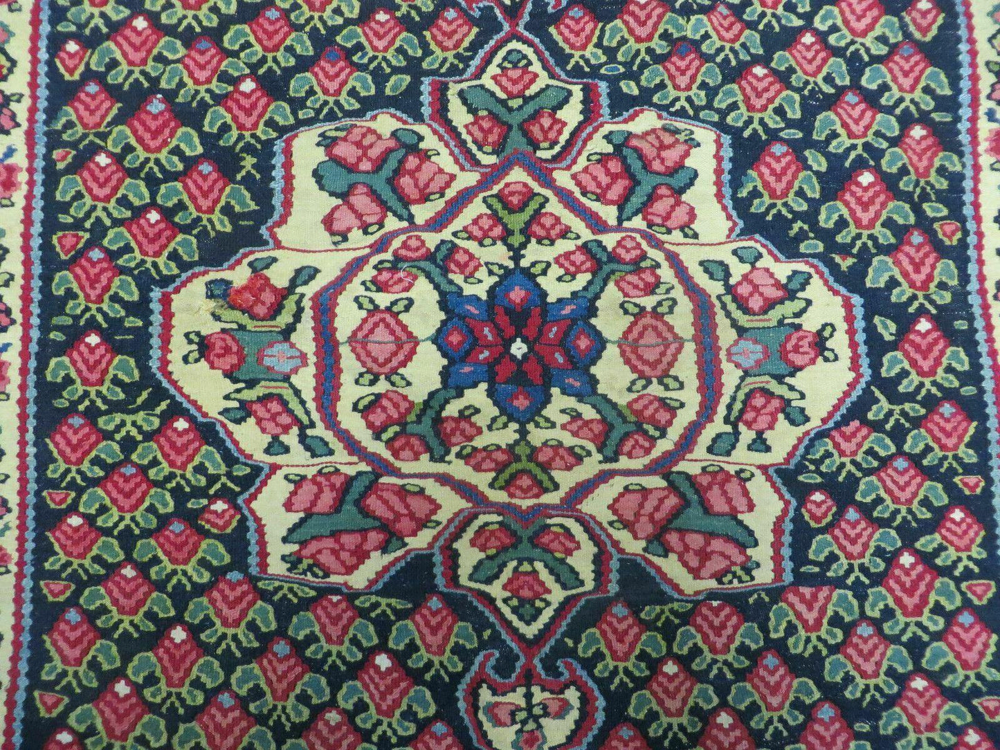 Turkish Kilim Flat Weave Rug Vintage Handmade Tribal Two Sided 3 Ft 11 In X 6 Ft 1 In