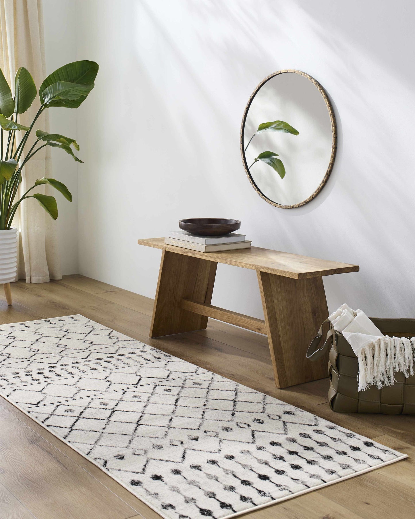 Scandinavian Moroccan Trellis Area Rug - Stylish Geometric Design for Modern Homes