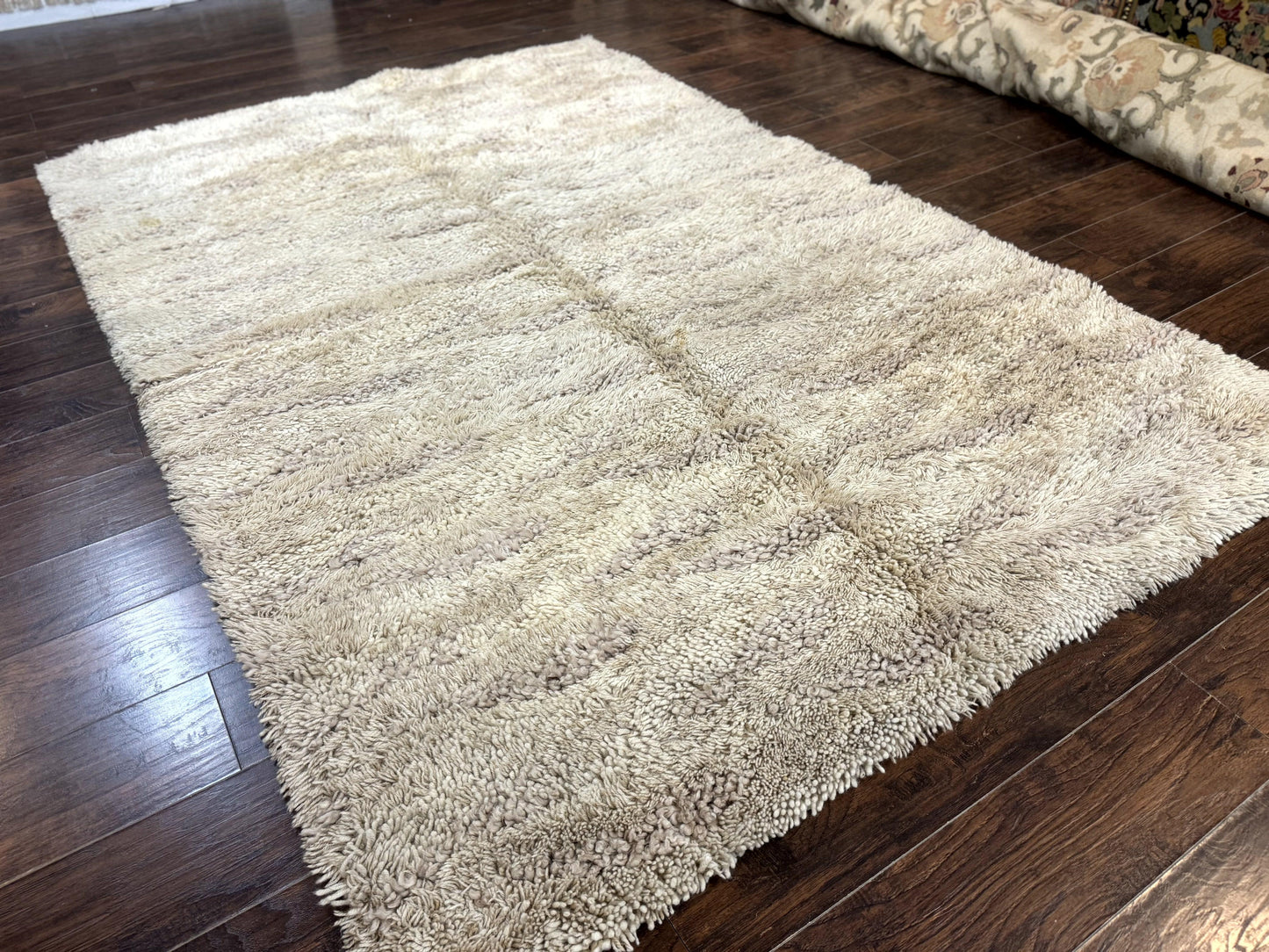 European Rya Shag Rug 6.6 x 9.7 Beige Fluffy Vintage Area Rug