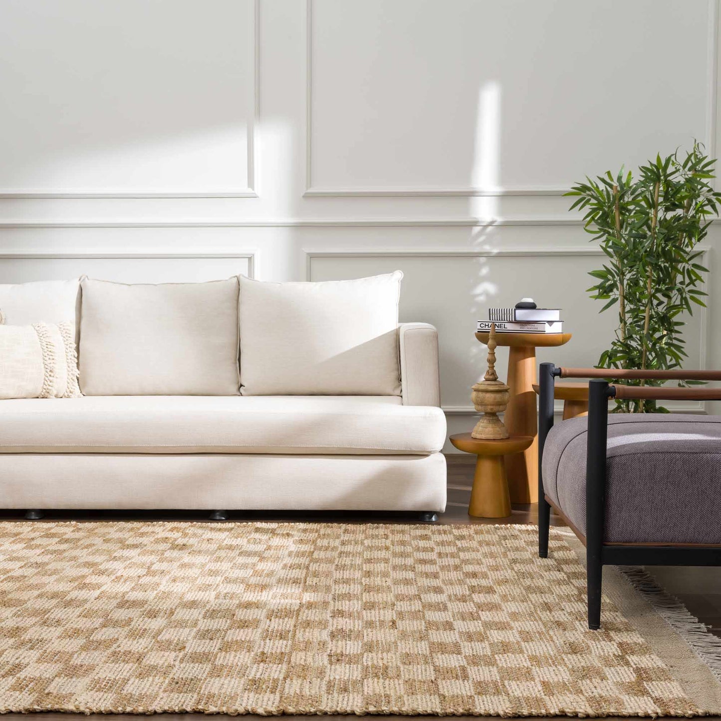 Checkered Jute Area Rug - Eco-Friendly Home Decor