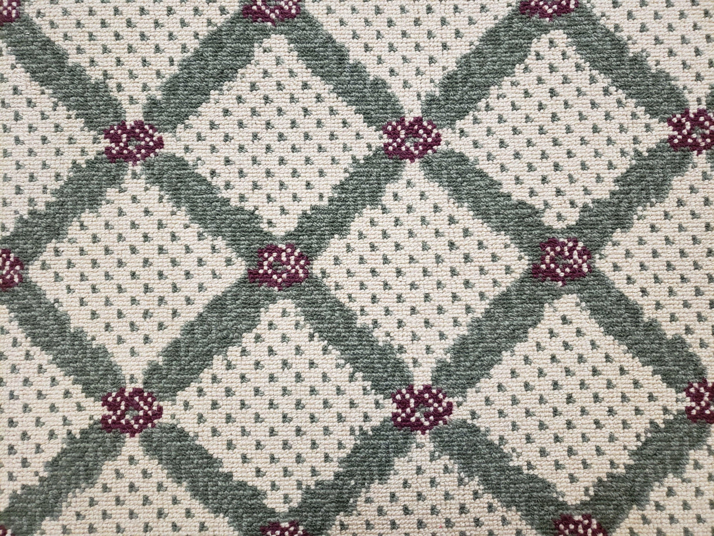 Panel Design Rug 4x5 Power-Loomed Vintage Wool and Acrylic Blend Beige and Pine Green