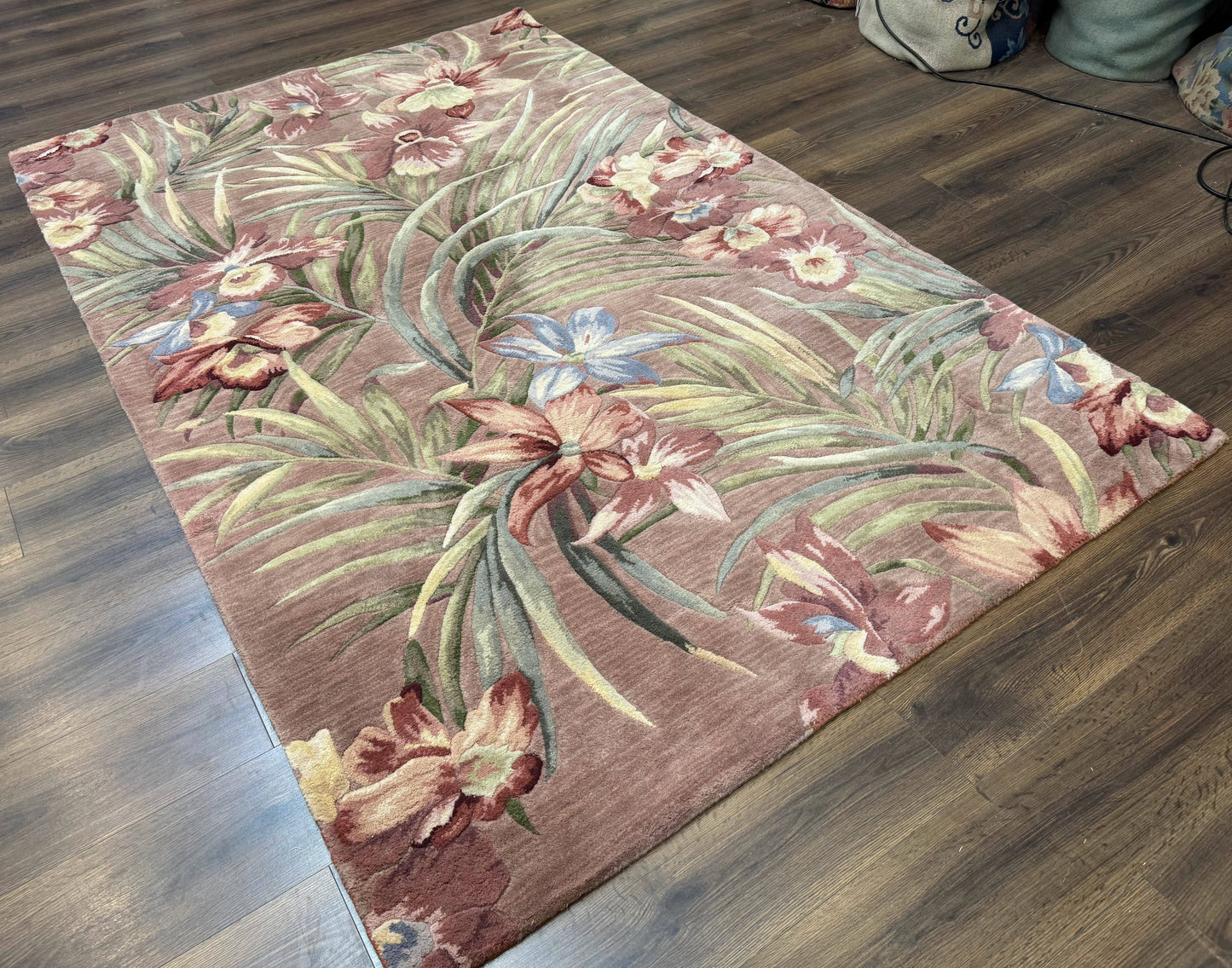 Hand Tufted Floral Rug 5x8, Light Rose Wool Carpet
